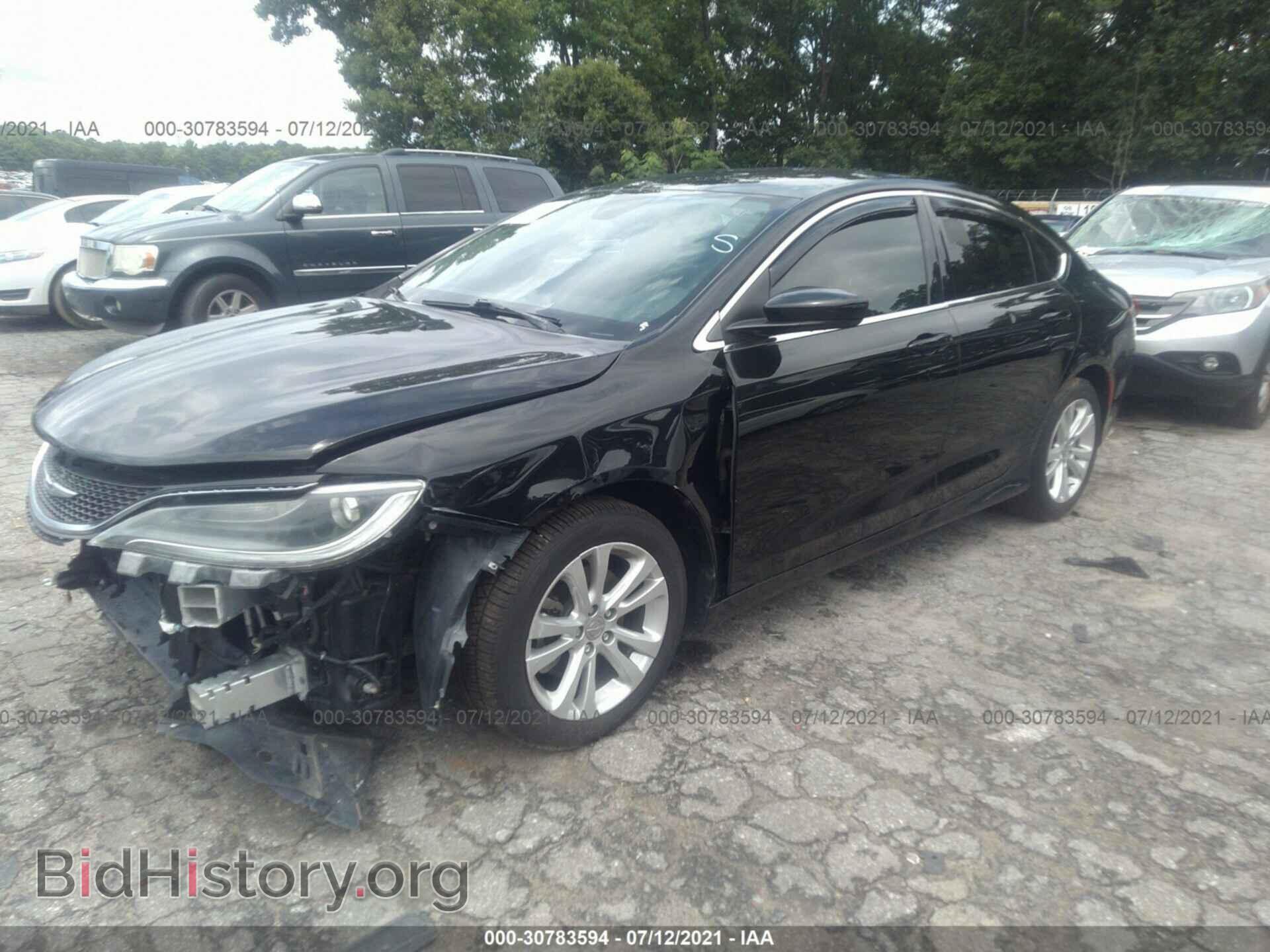 2015 CHRYSLER 200 - VIN: 1C3CCCAB9FN641749 - Фото 2