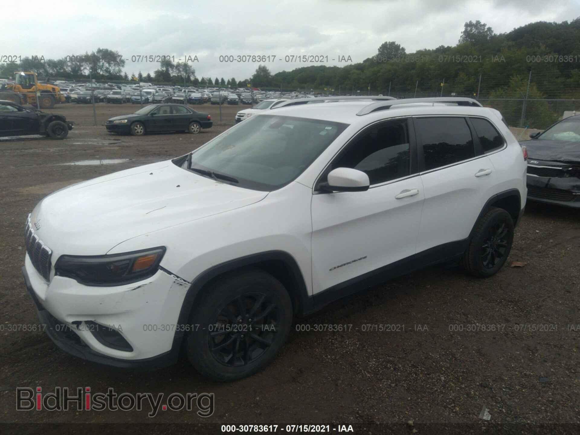 2019 JEEP CHEROKEE - VIN: 1C4PJLCB3KD223395 - Фото 2
