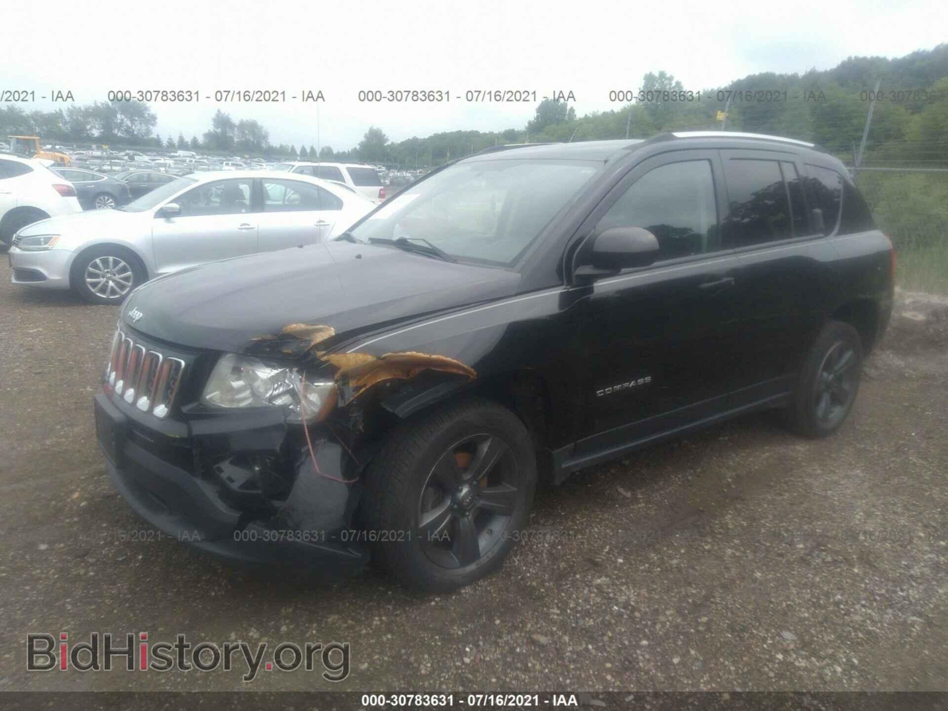 2012 JEEP COMPASS - VIN: 1C4NJDBB8CD603283 - Photo 2