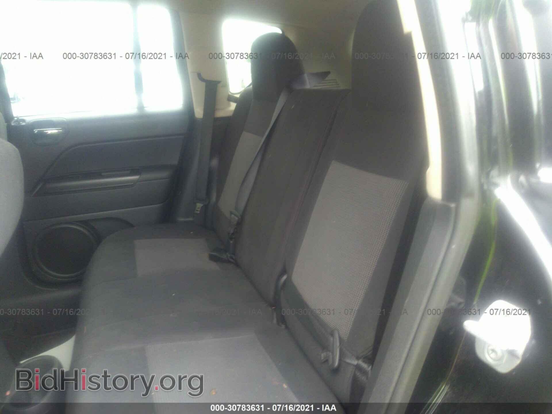 2012 JEEP COMPASS - VIN: 1C4NJDBB8CD603283 - Photo 8