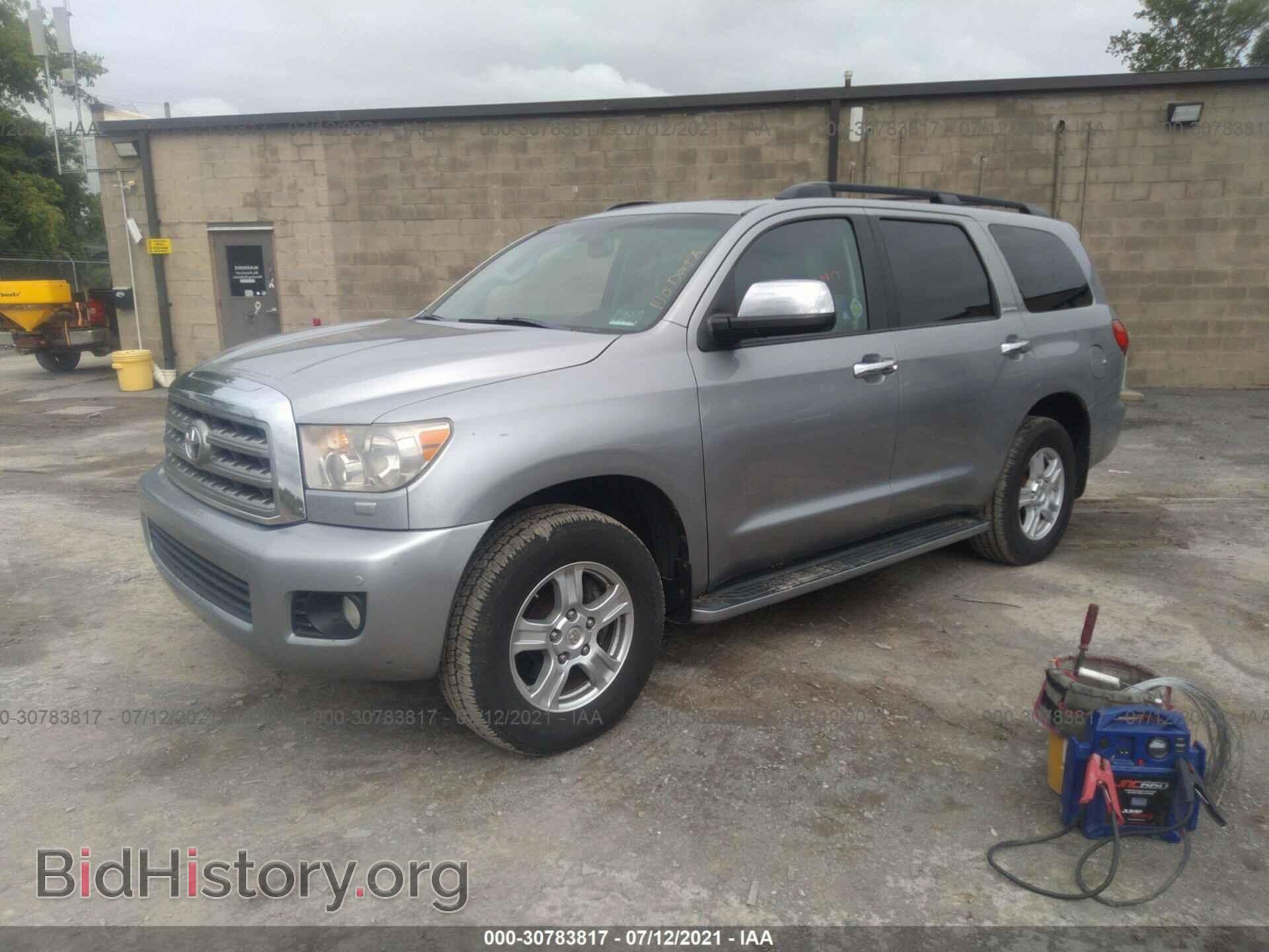 2008 TOYOTA SEQUOIA - VIN: 5TDBY68A08S016967 - Фото 2