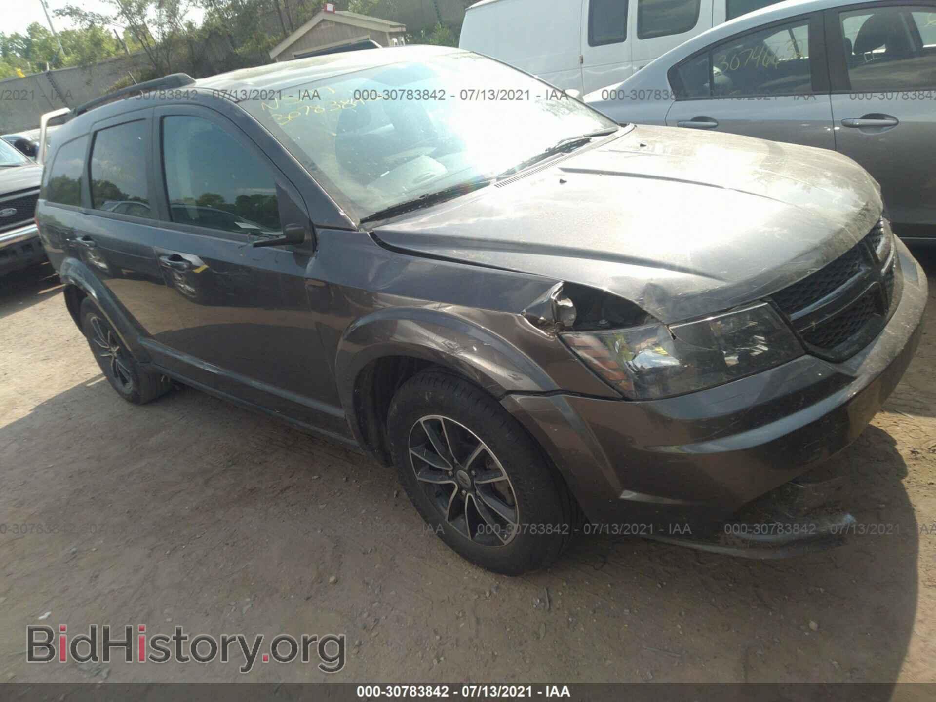 Фотография 3C4PDCAB7JT275499 - DODGE JOURNEY 2018