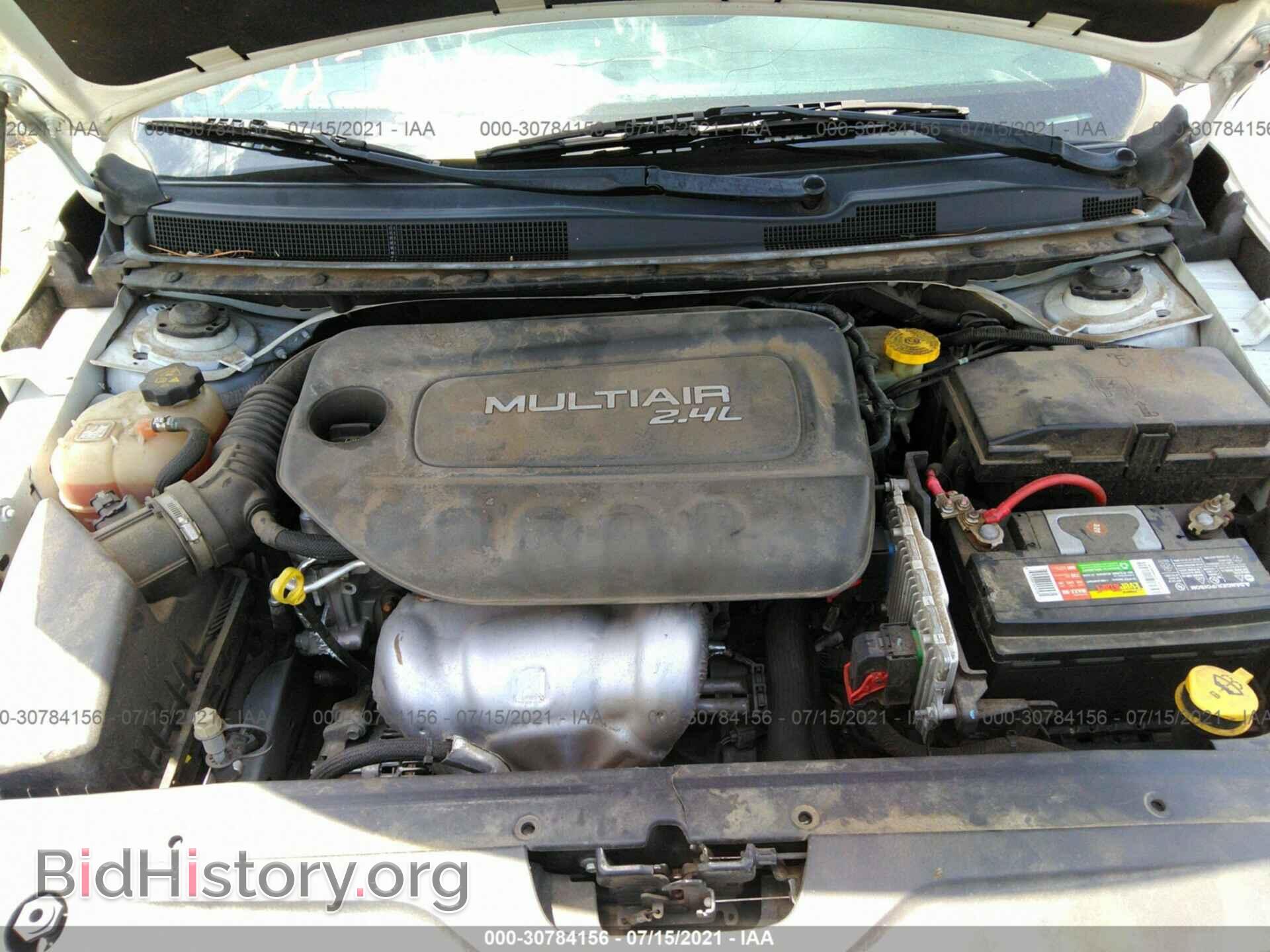 2015 CHRYSLER 200 - VIN: 1C3CCCAB4FN597773 - Фото 10