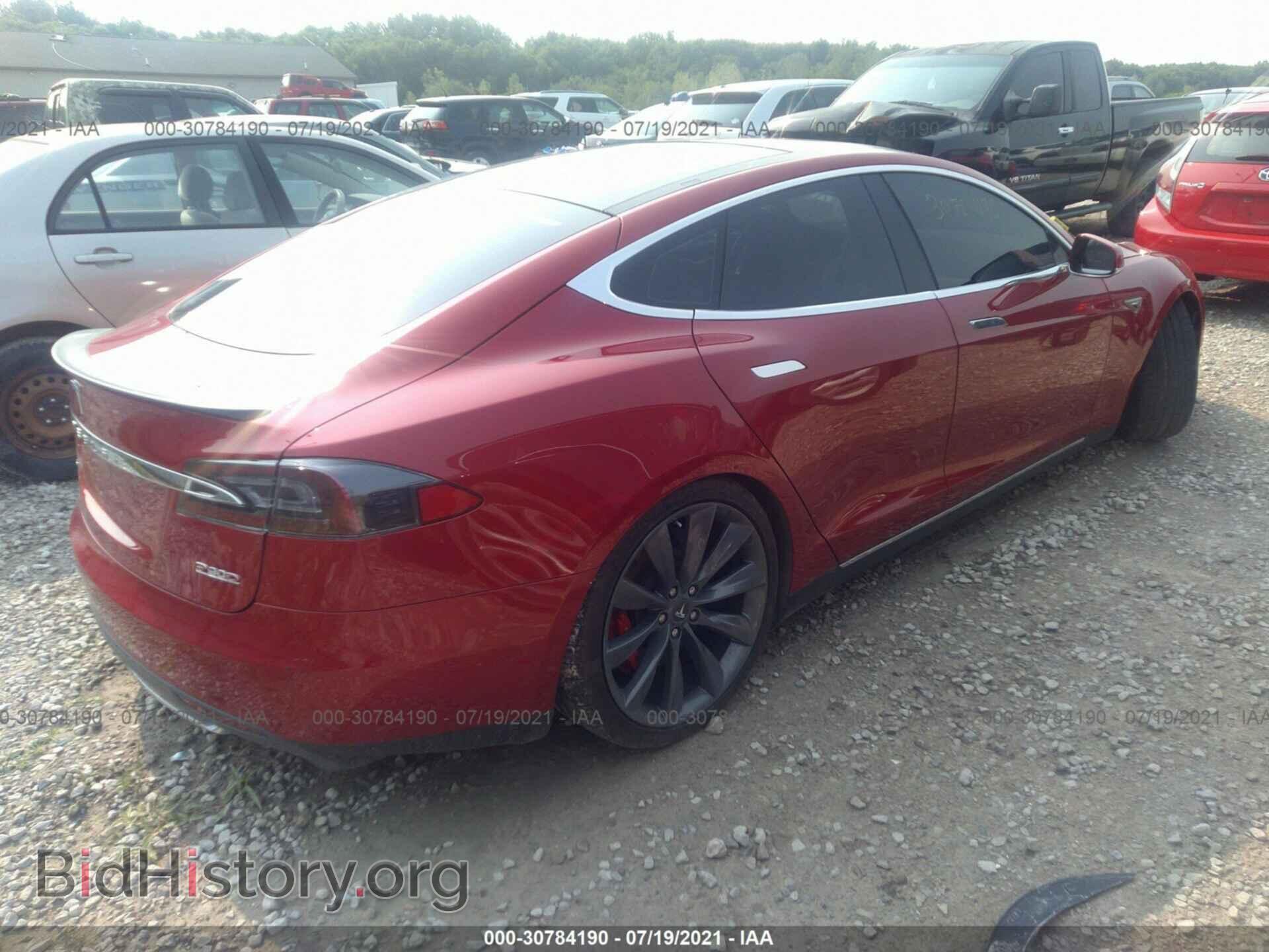 2016 TESLA MODEL S - VIN: 5YJSA1E4XGF128670 - Фото 4