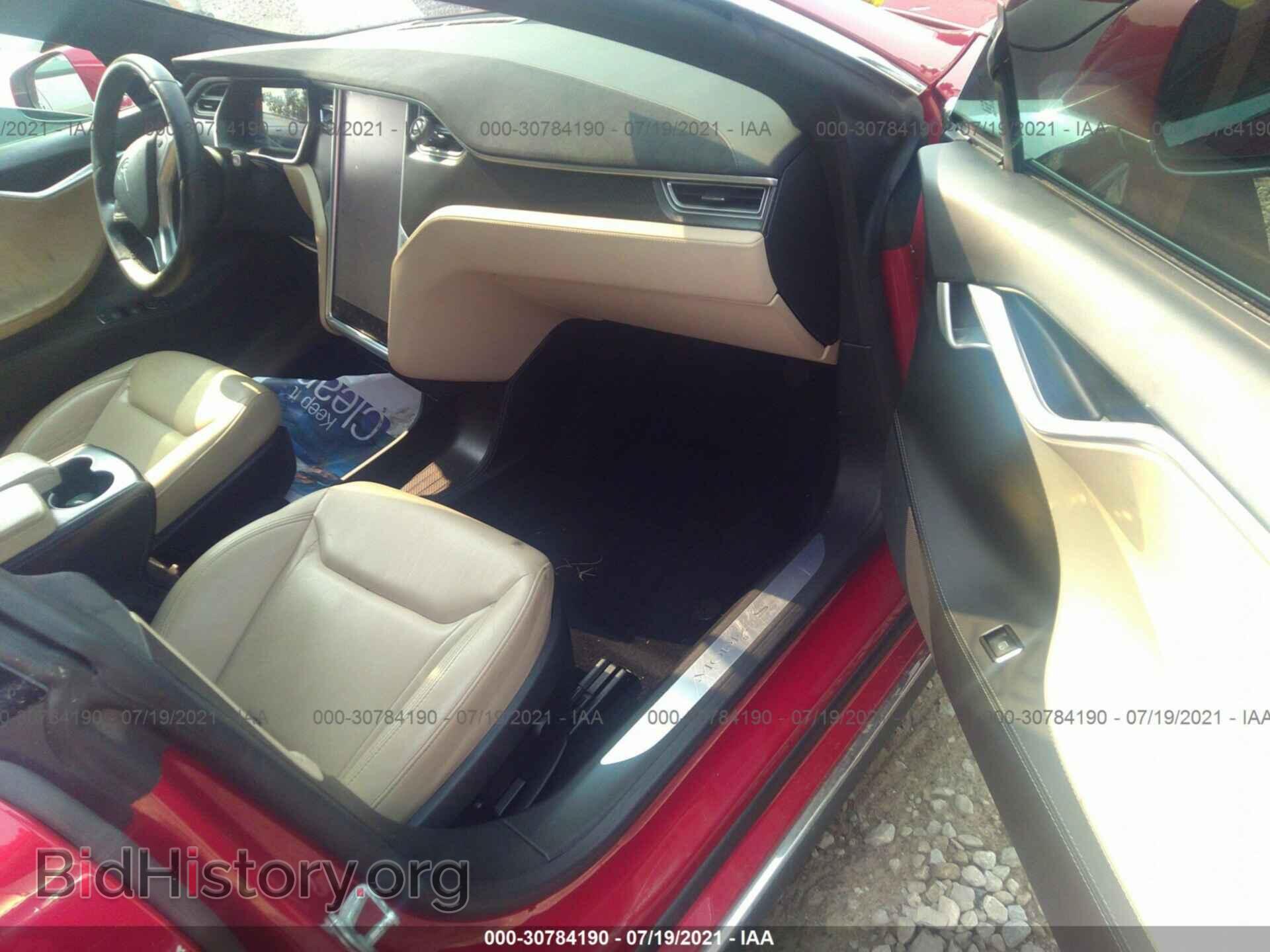 2016 TESLA MODEL S - VIN: 5YJSA1E4XGF128670 - Фото 5