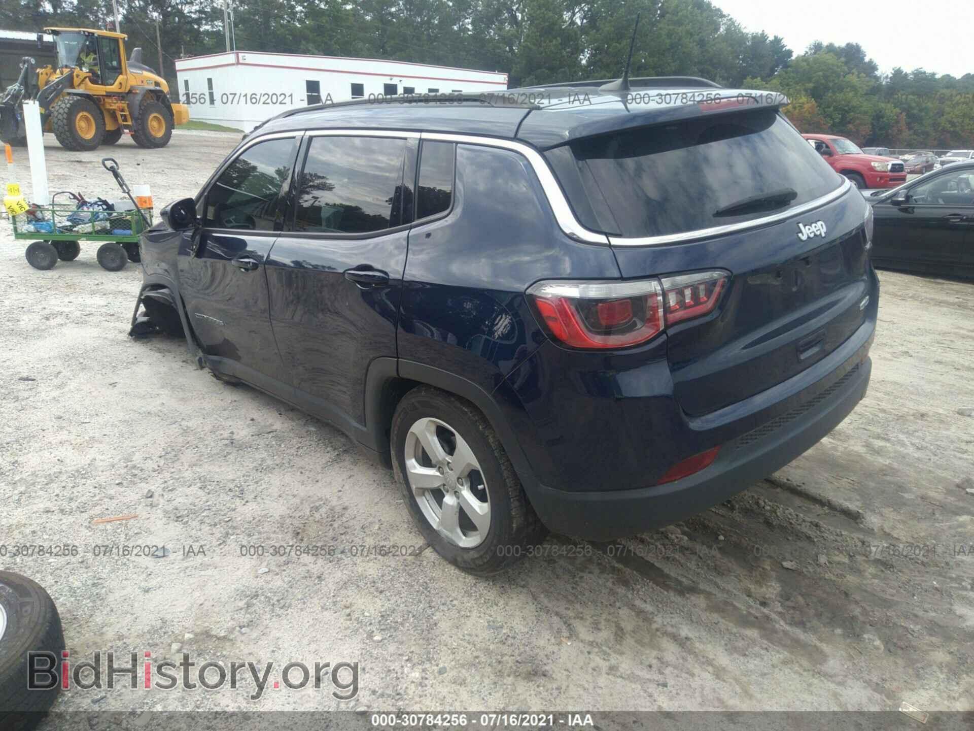 2019 JEEP COMPASS - VIN: 3C4NJCBB2KT614234 - Фото 3