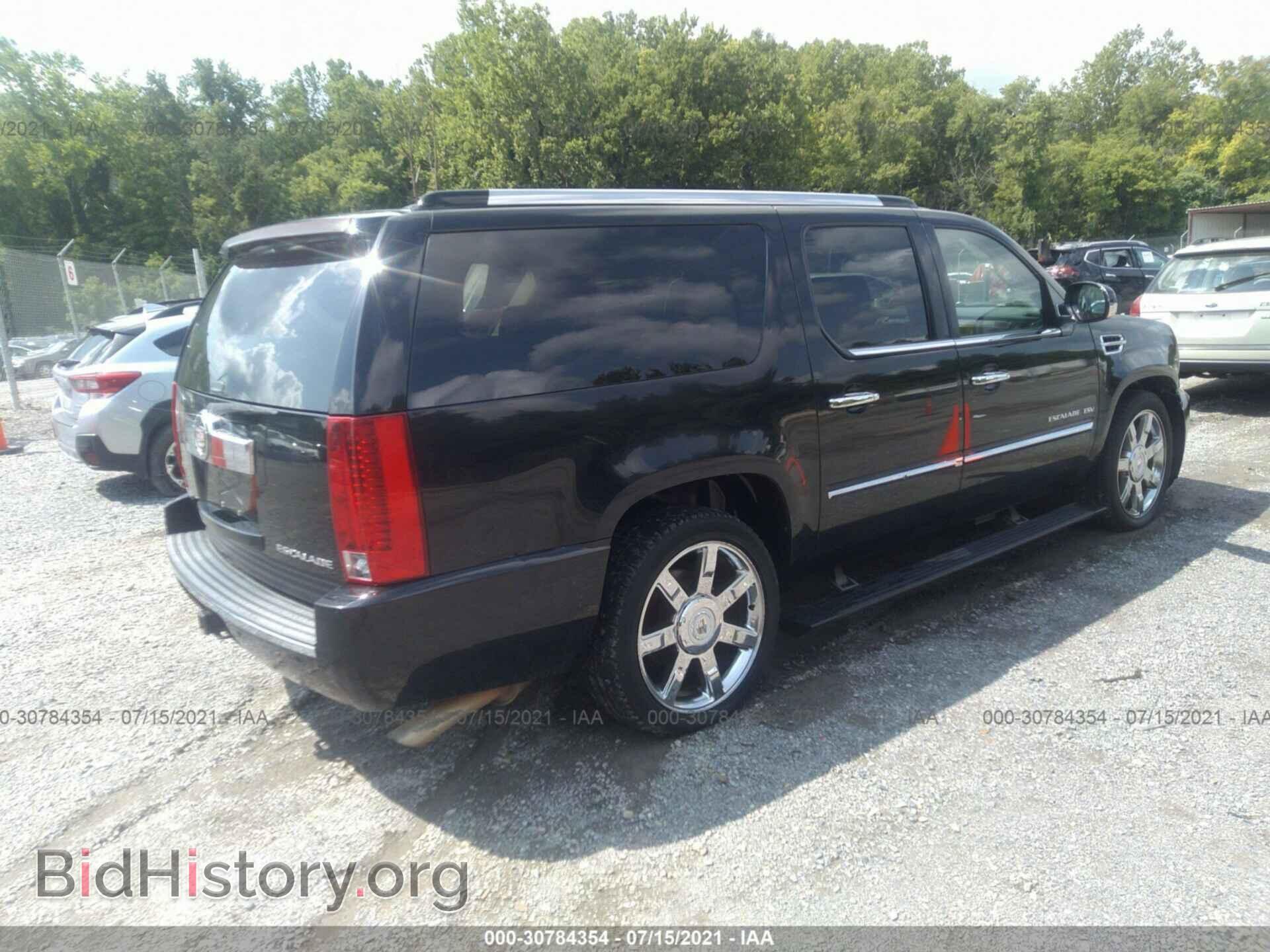 2011 CADILLAC ESCALADE ESV - VIN: 1GYS4KEF2BR145300 - Фото 4