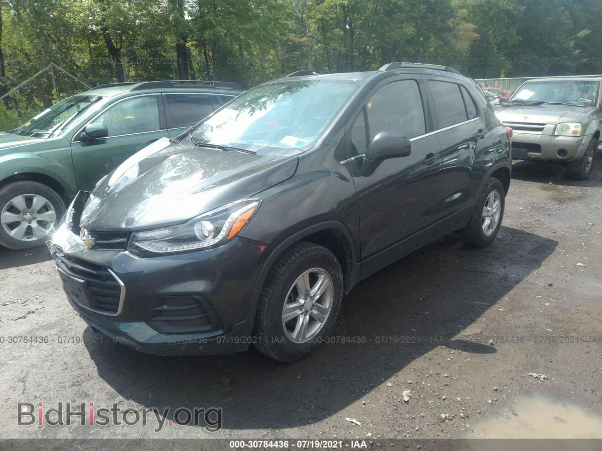 2017 CHEVROLET TRAX - VIN: 3GNCJPSB3HL168268 - Photo 2