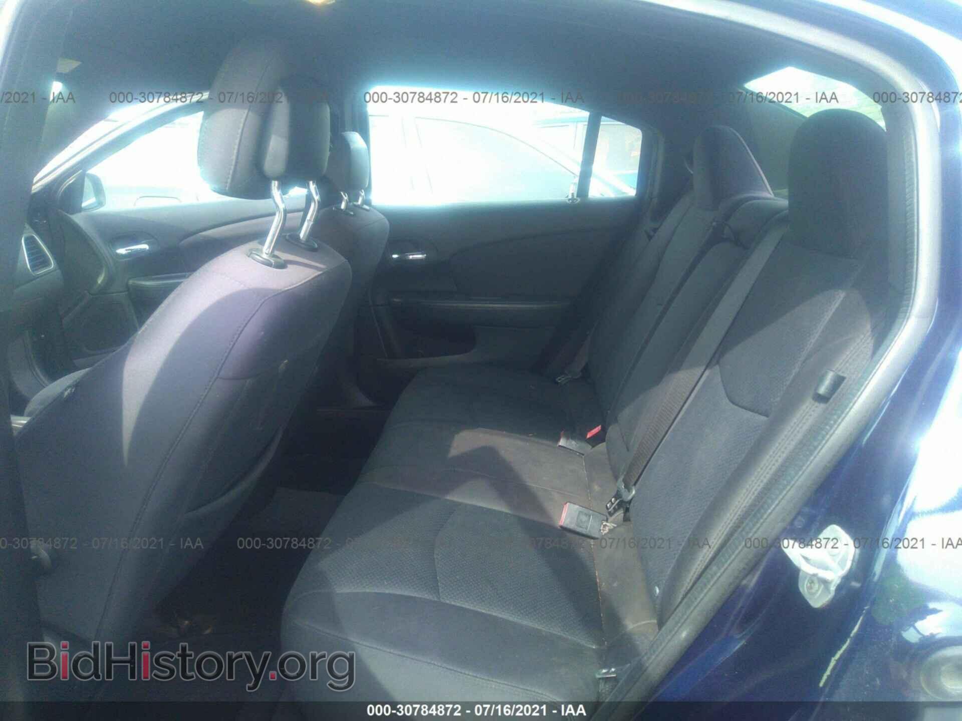 2013 CHRYSLER 200 - VIN: 1C3CCBAG2DN728217 - Фото 8