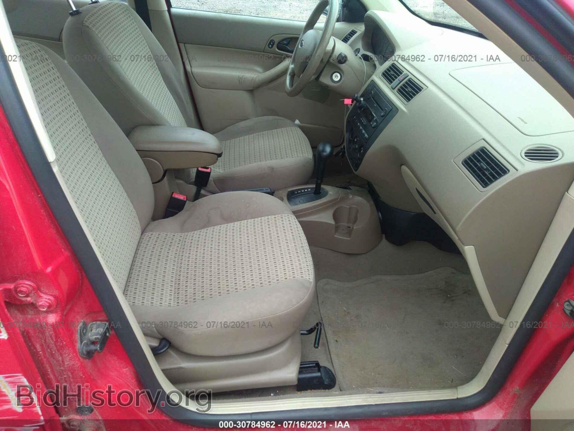 2006 FORD FOCUS - VIN: 1FAFP34N76W242468 - Фото 5