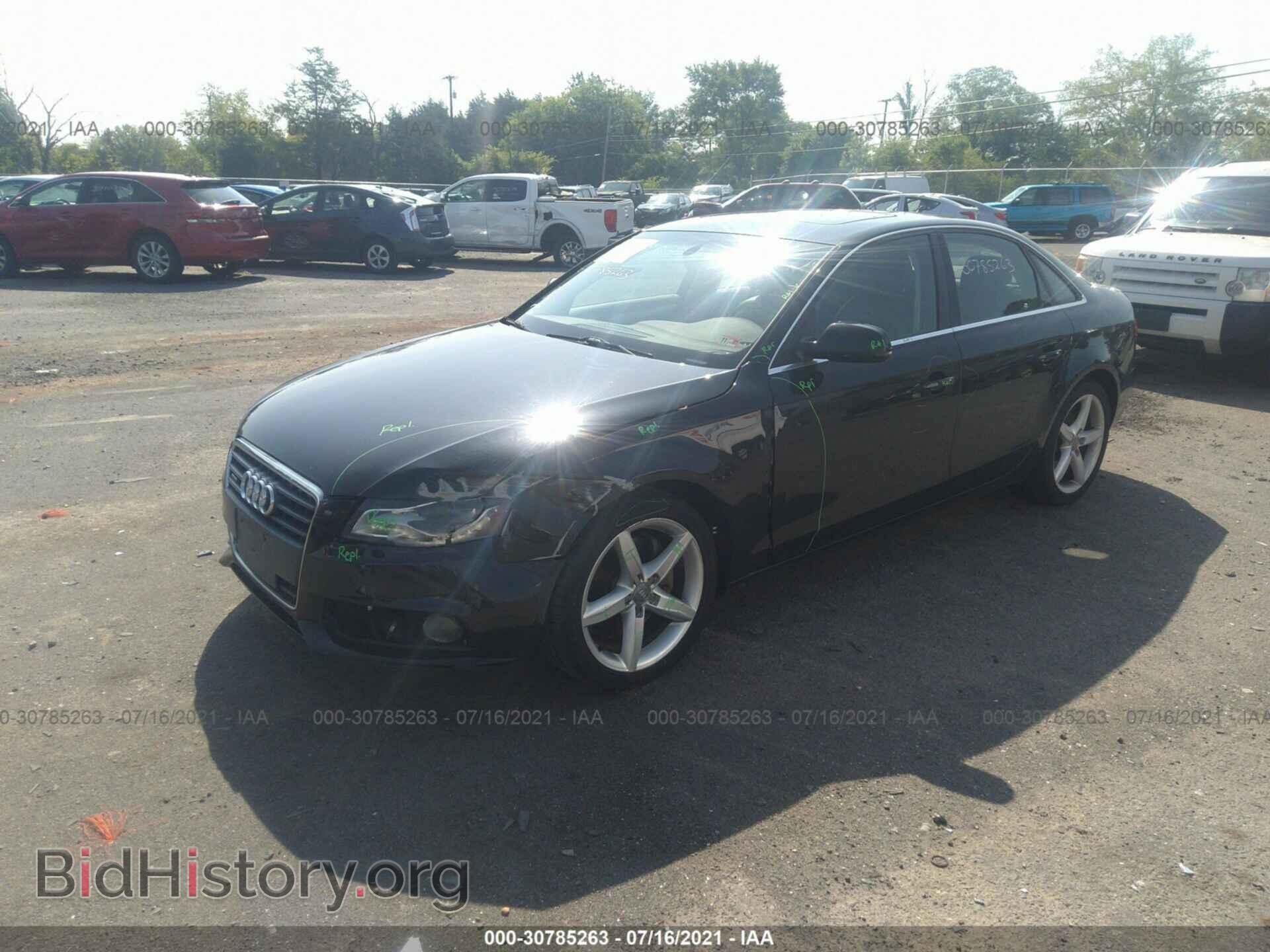 2011 AUDI A4 - VIN: WAUHFAFL8BN015437 - Фото 2