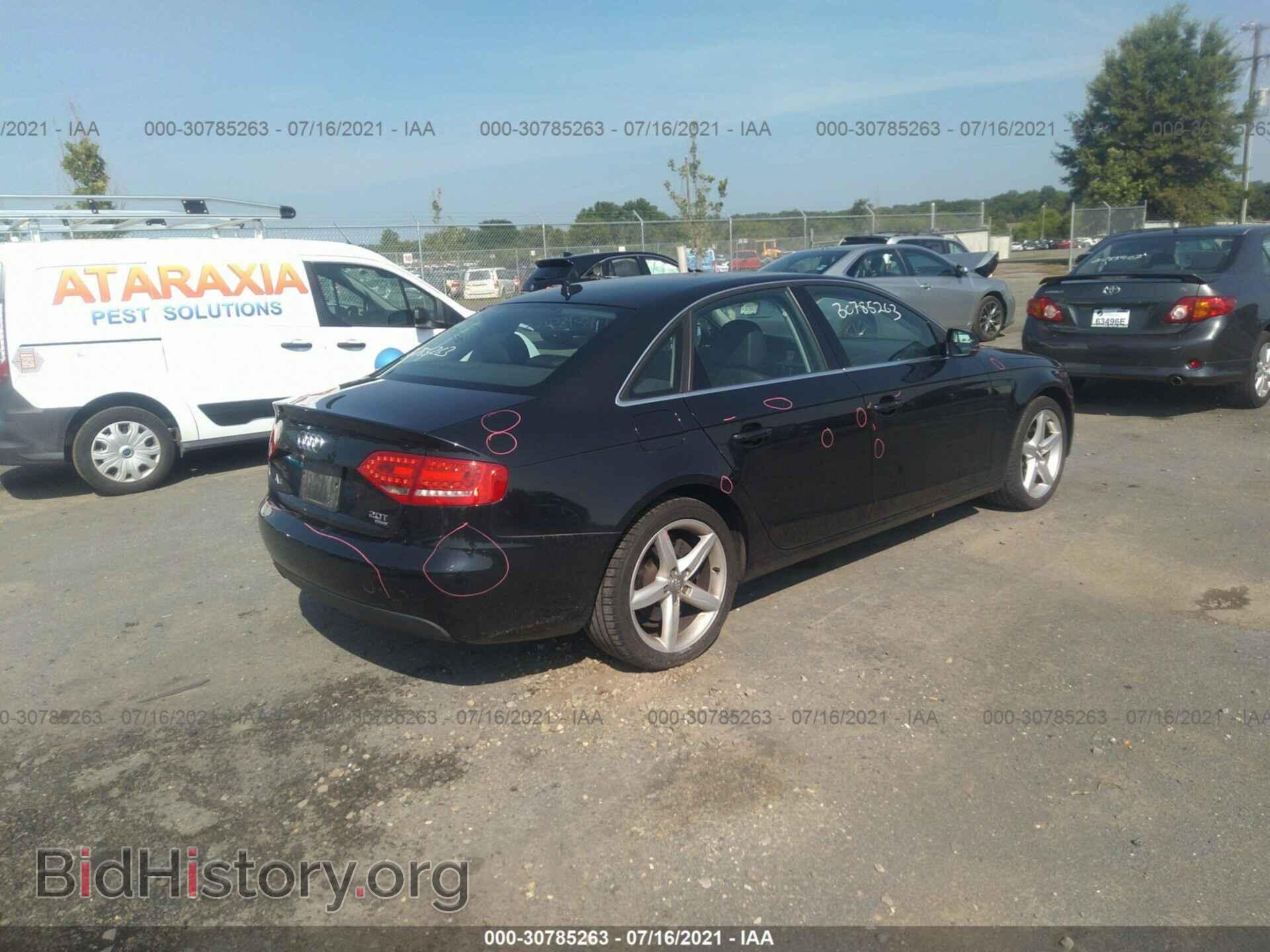 2011 AUDI A4 - VIN: WAUHFAFL8BN015437 - Фото 4