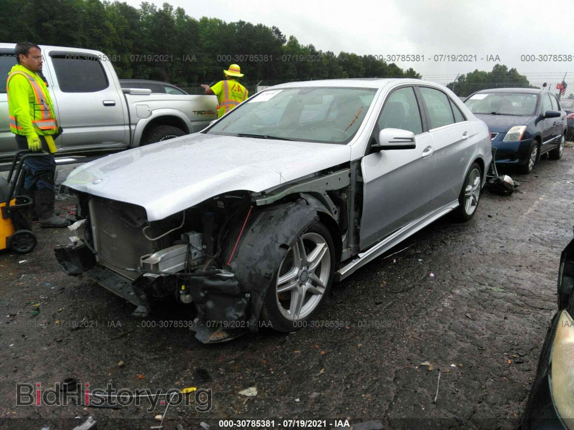 2014 MERCEDES-BENZ E-CLASS - VIN: WDDHF8JB4EA867957 - Фото 2