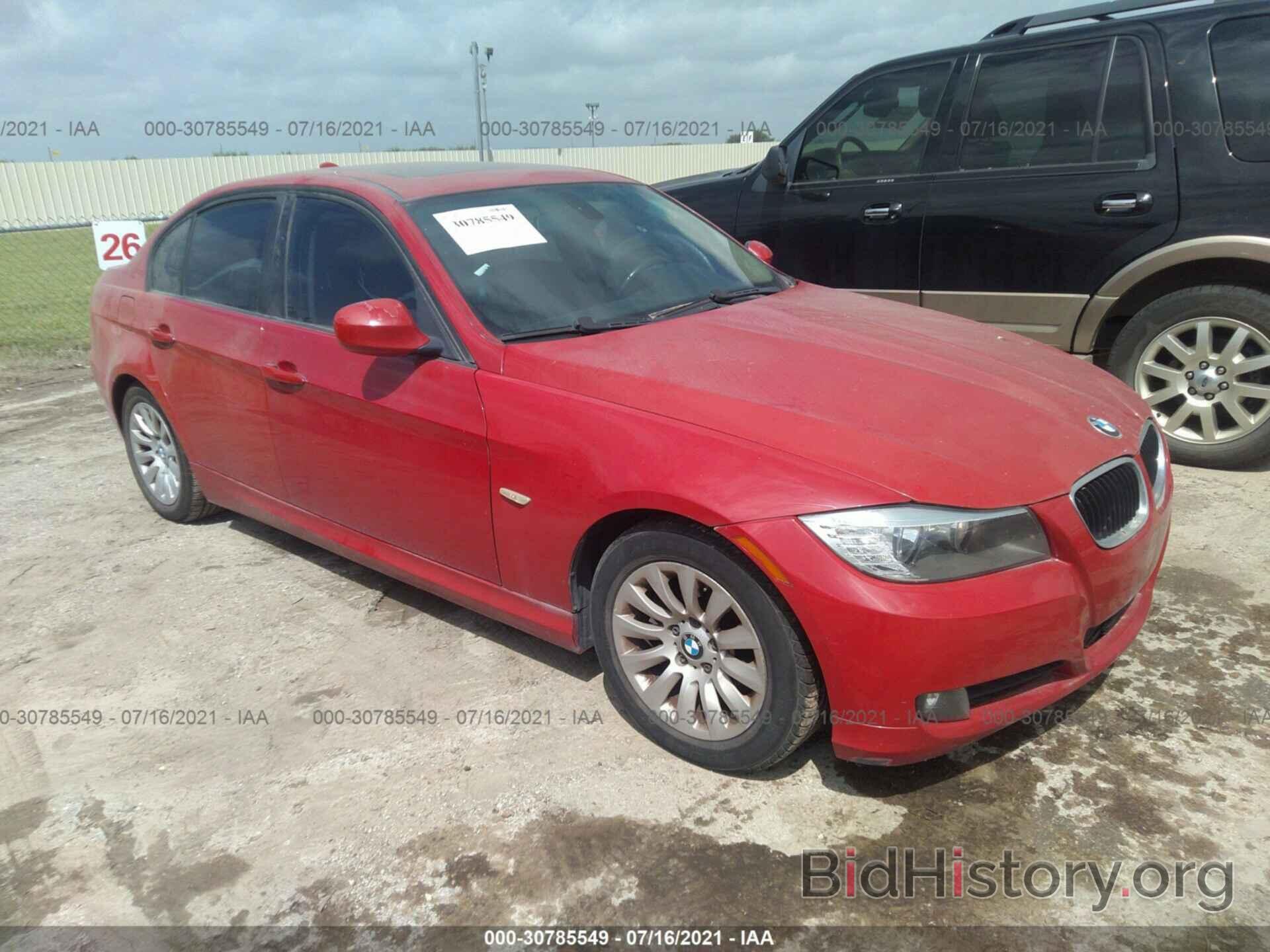 Photo WBAPH735X9E128377 - BMW 3 SERIES 2009