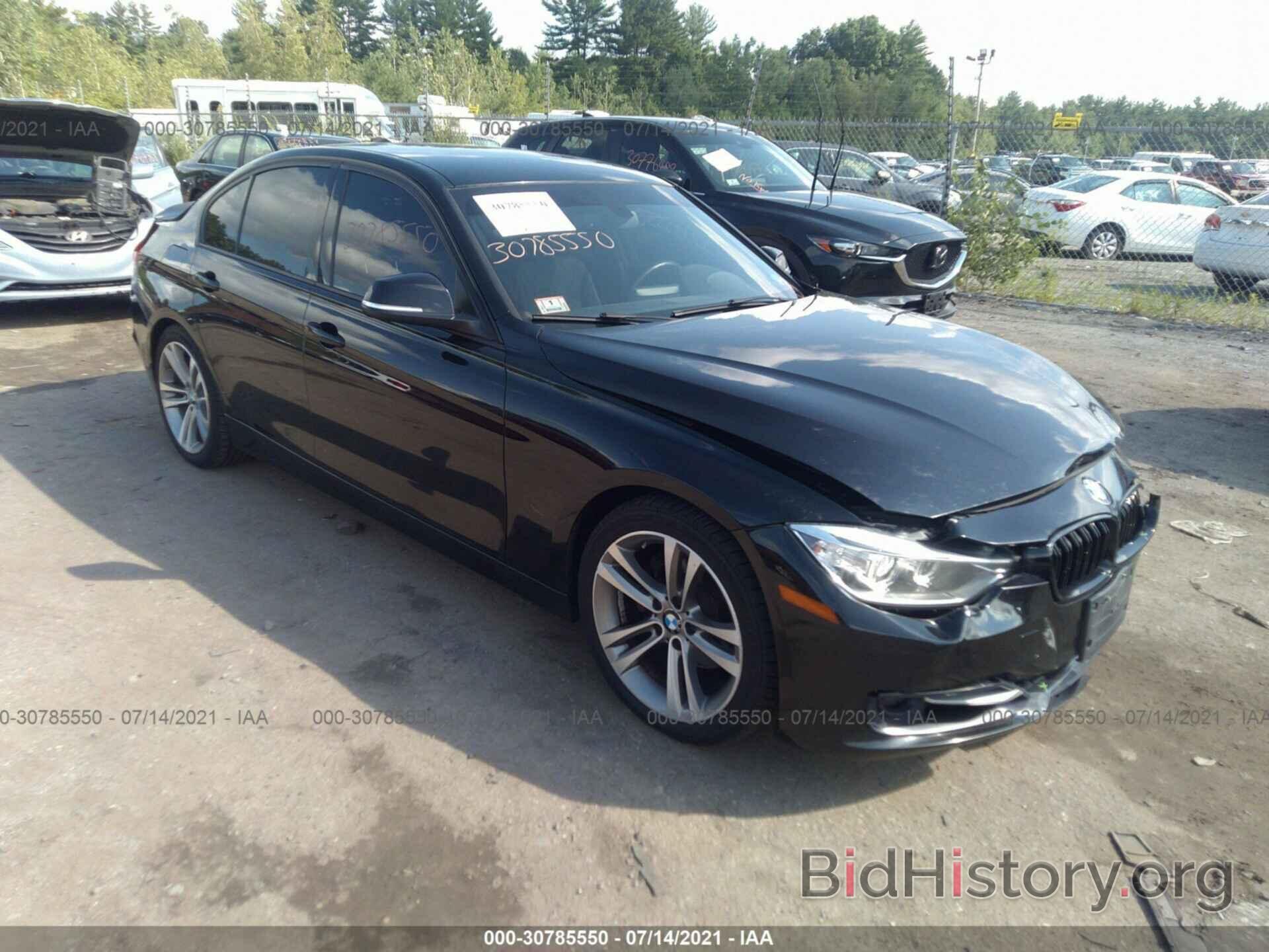 Фотография WBA3C1G54DNR47091 - BMW 3 SERIES 2013