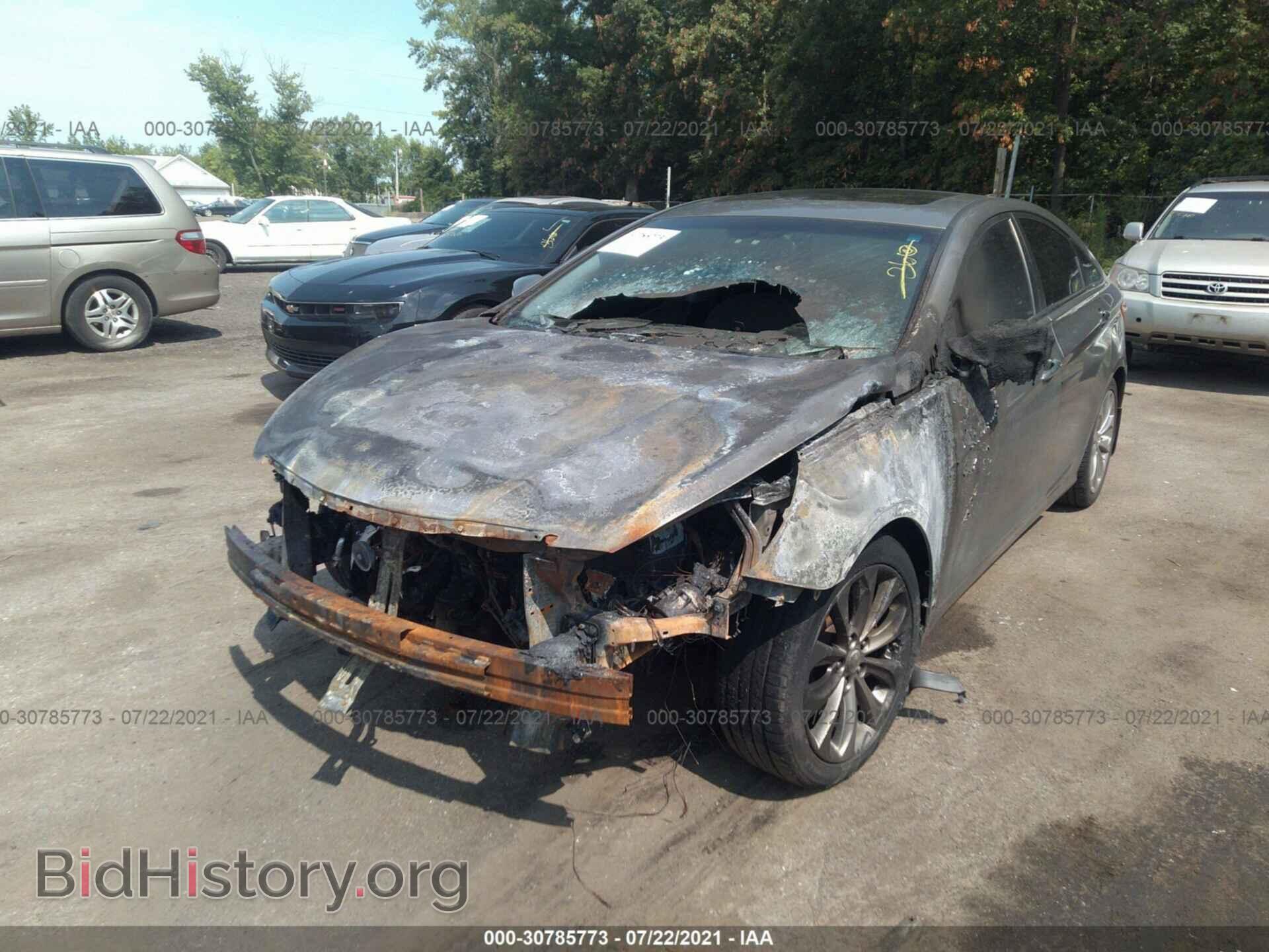 2013 HYUNDAI SONATA - VIN: 5NPEC4AC5DH800363 - Фото 2