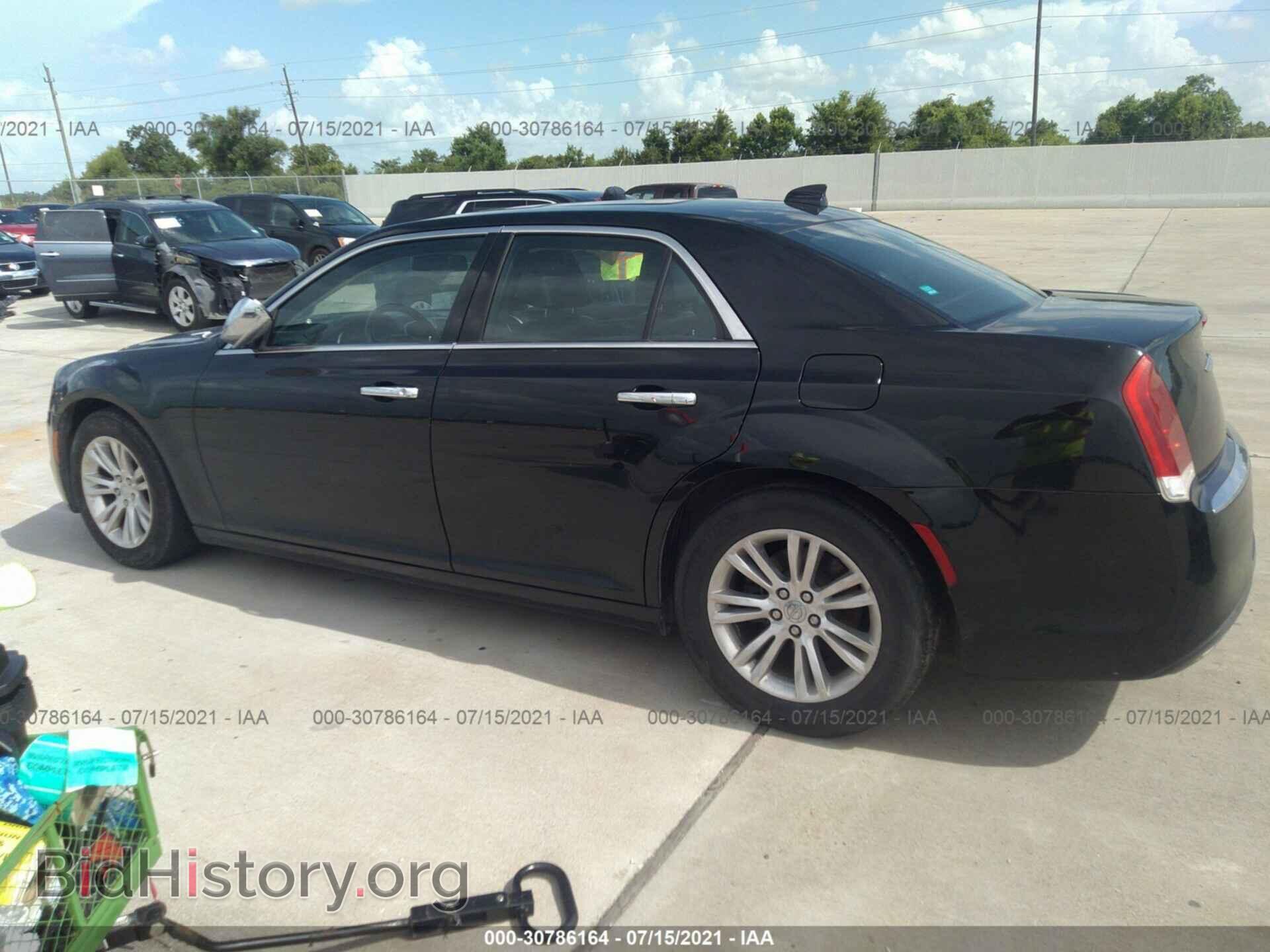 2016 CHRYSLER 300 - VIN: 2C3CCAEG7GH151878 - Фото 3