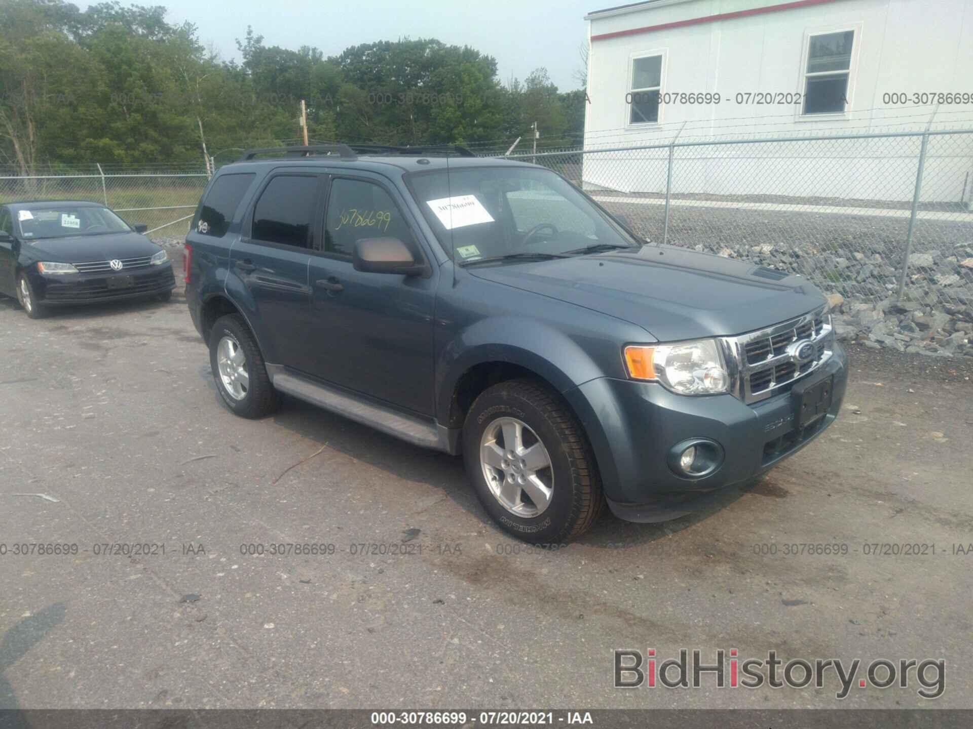 Photo 1FMCU9DG6BKA02903 - FORD ESCAPE 2011