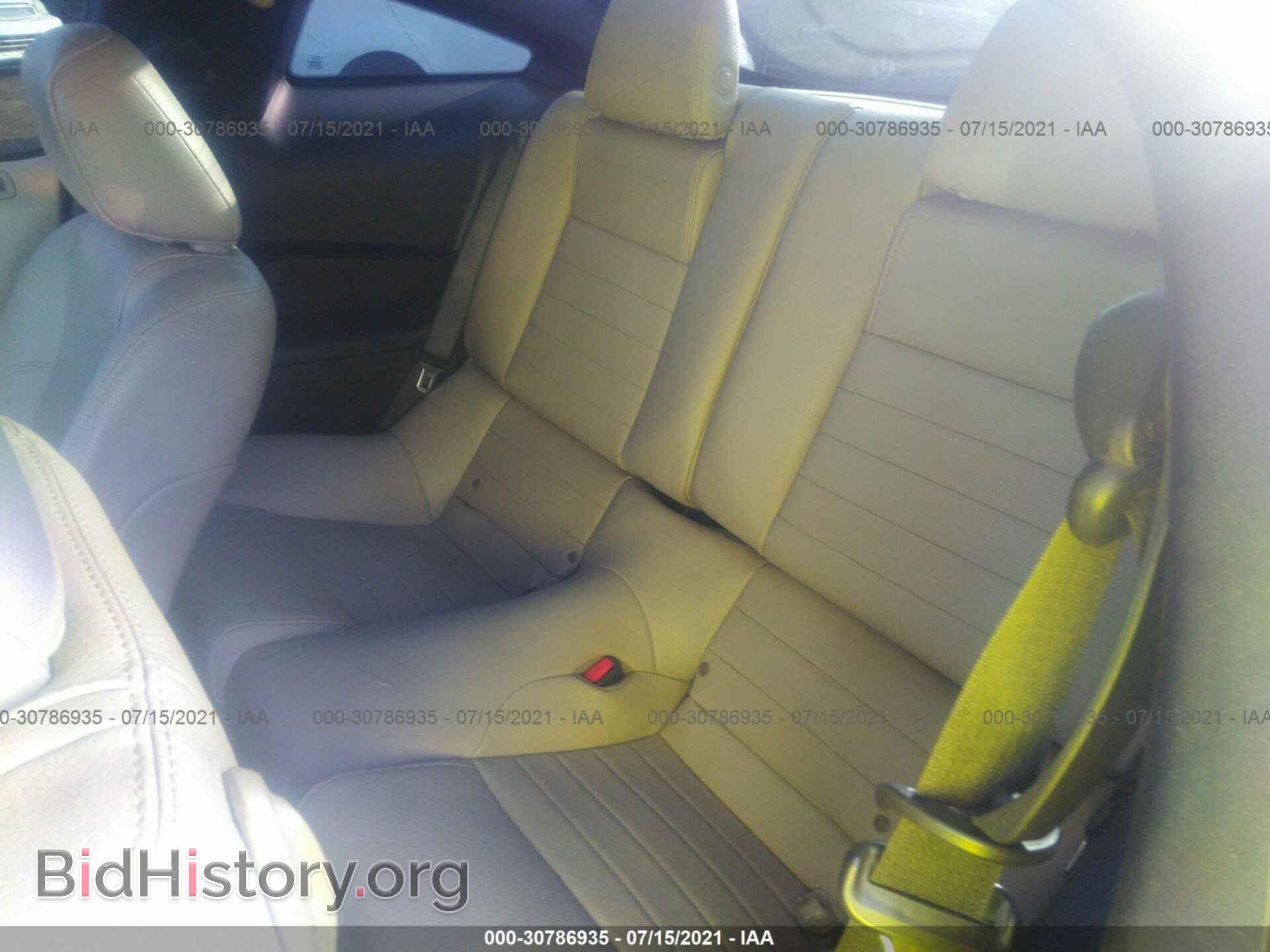 2011 FORD MUSTANG - VIN: 1ZVBP8CF9B5136892 - Фото 8