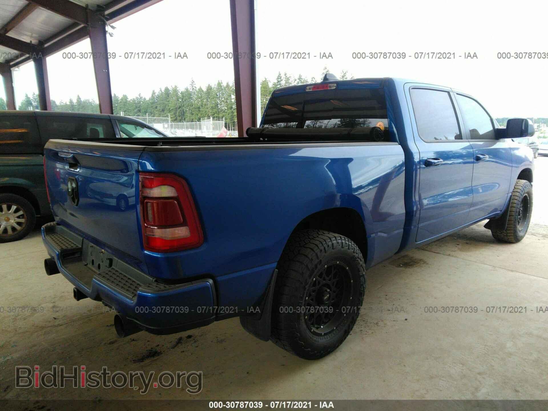 2019 RAM 1500 - VIN: 1C6SRFMT2KN607701 - Фото 4