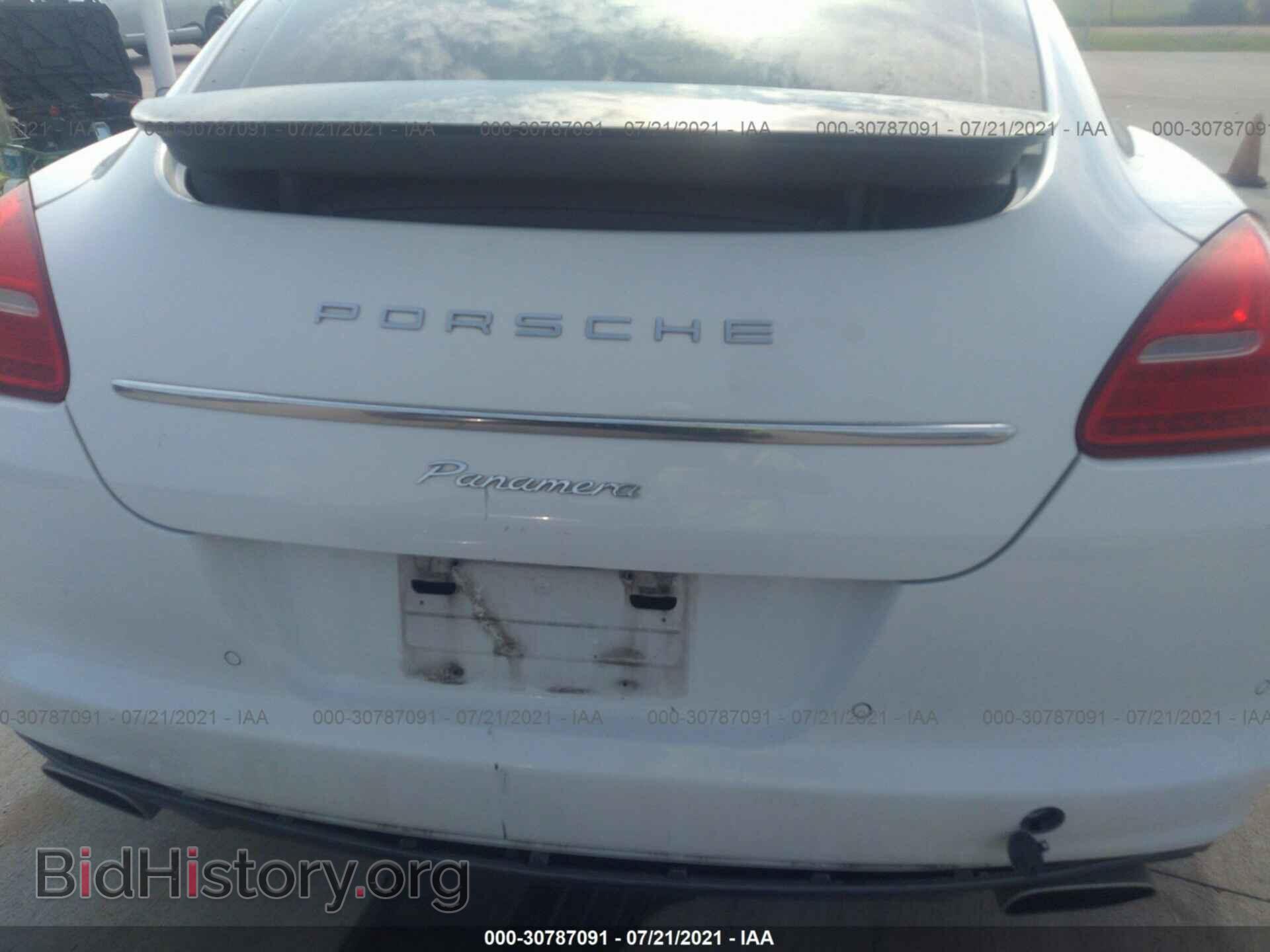 2011 PORSCHE PANAMERA - VIN: WP0AA2A74BL010718 - Фото 6