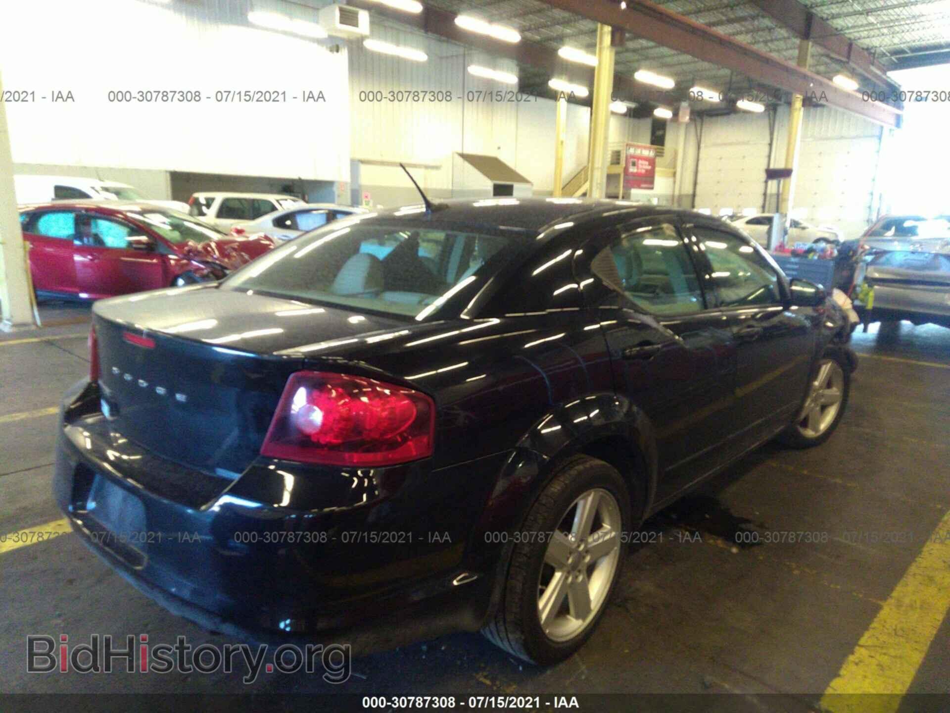 2011 DODGE AVENGER - VIN: 1B3BD1FB9BN597765 - Photo 4