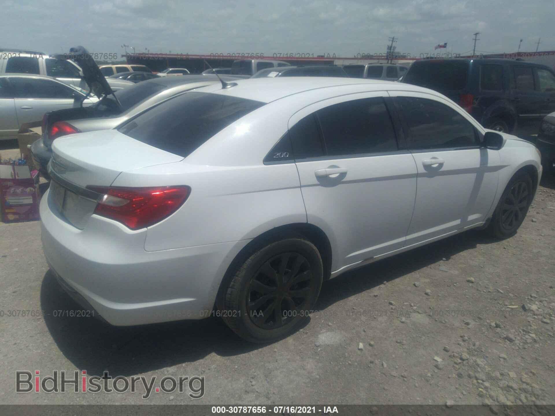 2012 CHRYSLER 200 - VIN: 1C3CCBAB2CN292701 - Фото 4