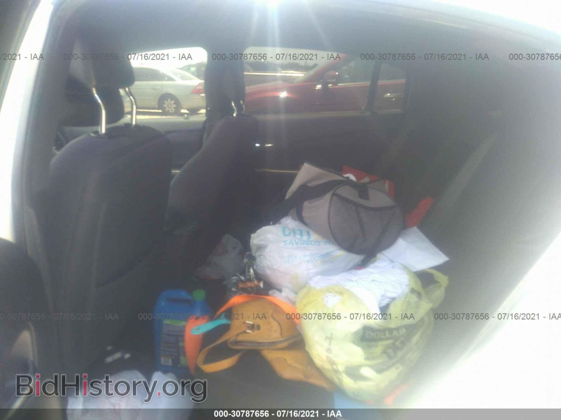 2012 CHRYSLER 200 - VIN: 1C3CCBAB2CN292701 - Фото 8