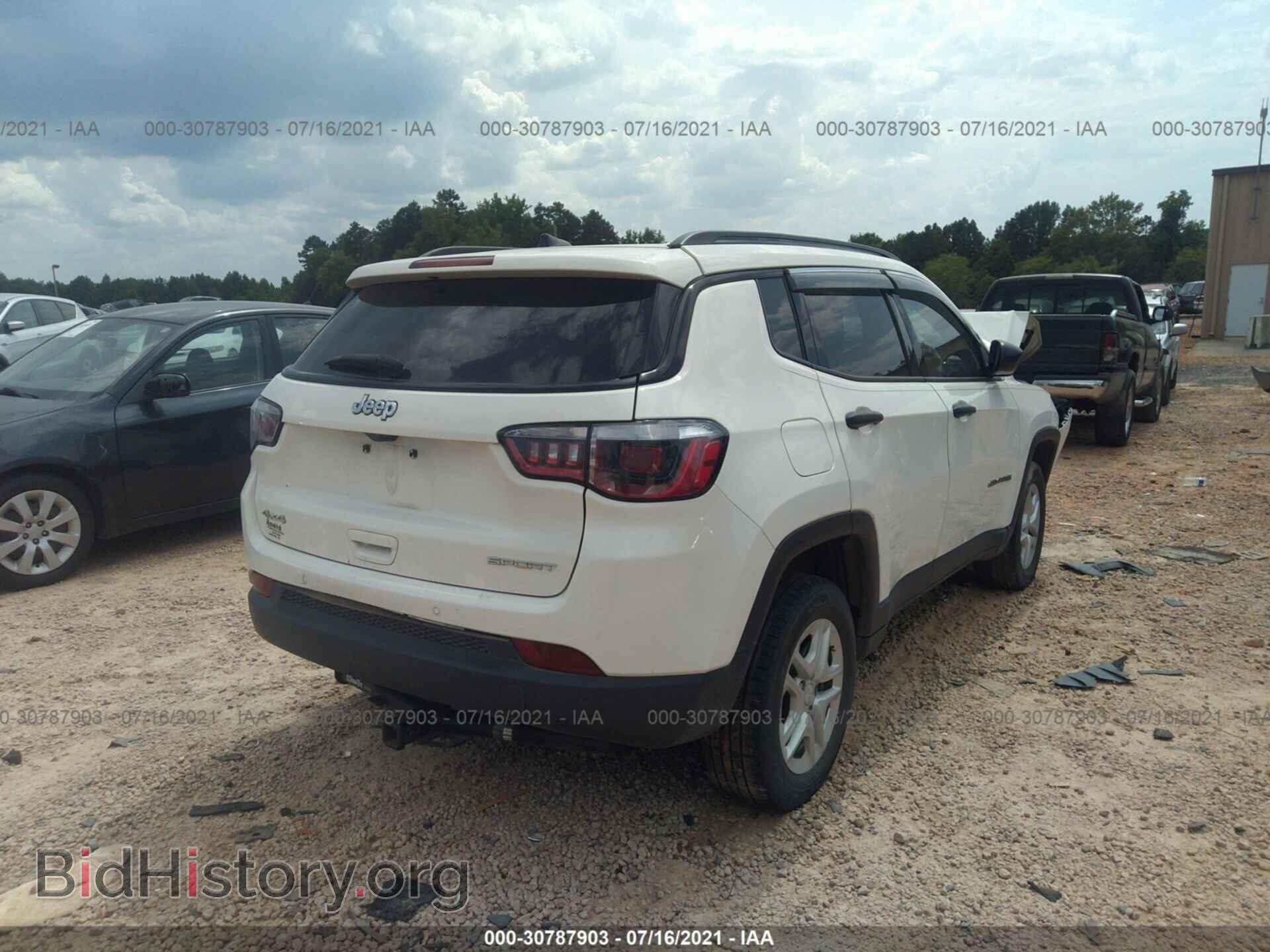 2018 JEEP COMPASS - VIN: 3C4NJDAB5JT131990 - Фото 4