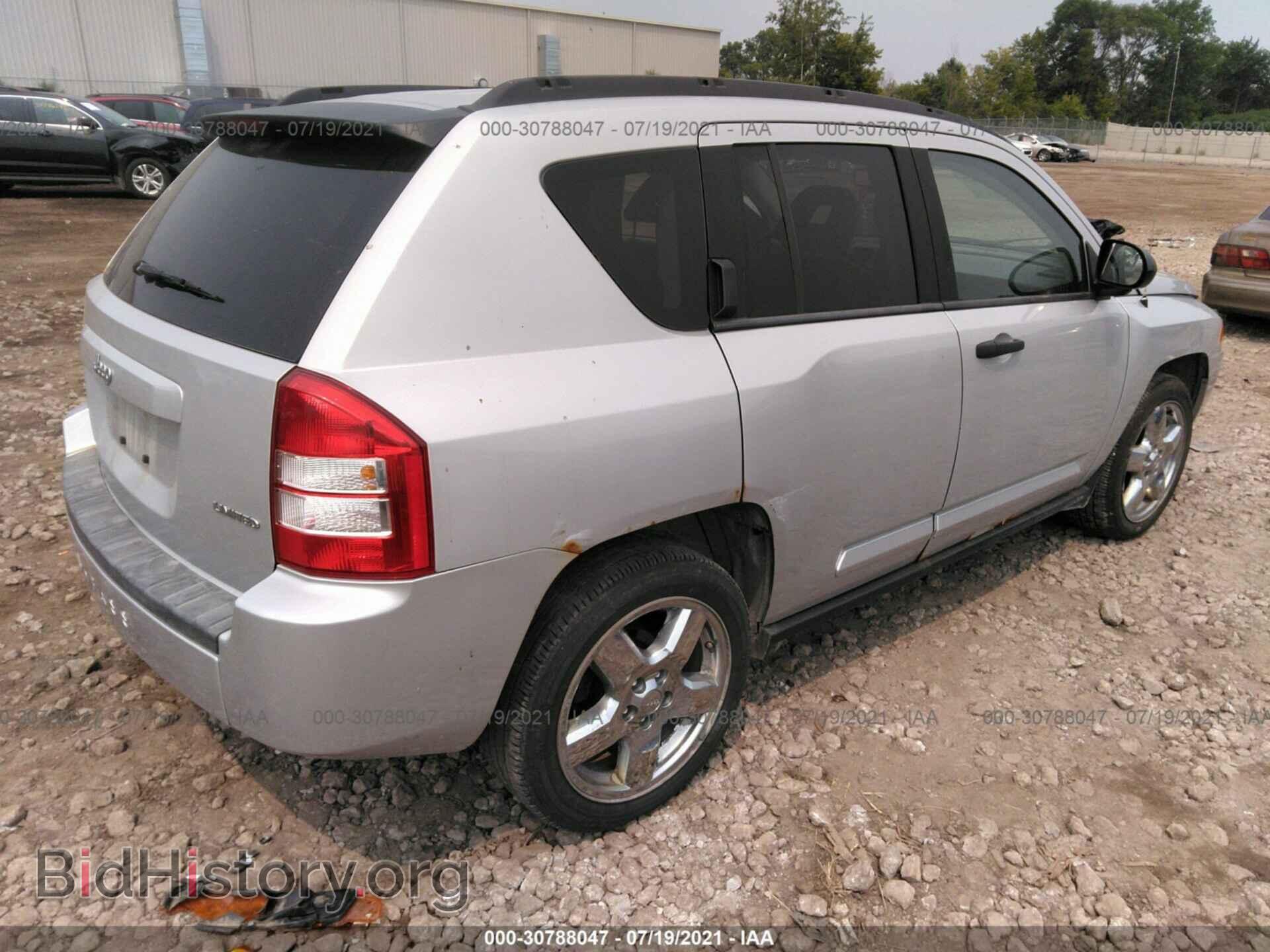 2007 JEEP COMPASS - VIN: 1J8FF57W47D209205 - Фото 4