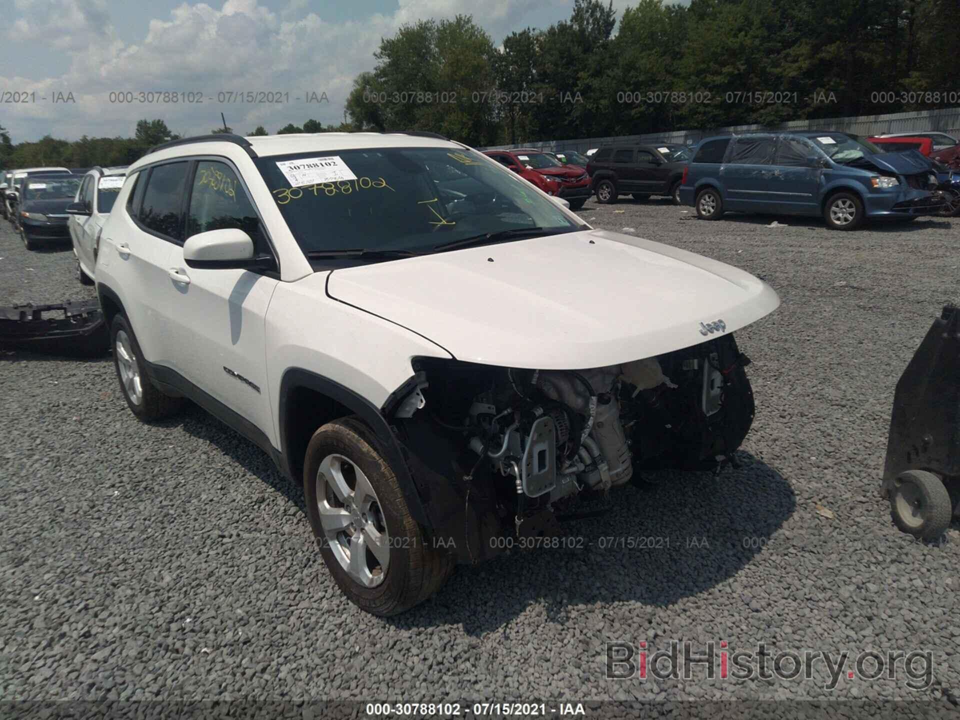 Photo 3C4NJDBB9KT835867 - JEEP COMPASS 2019