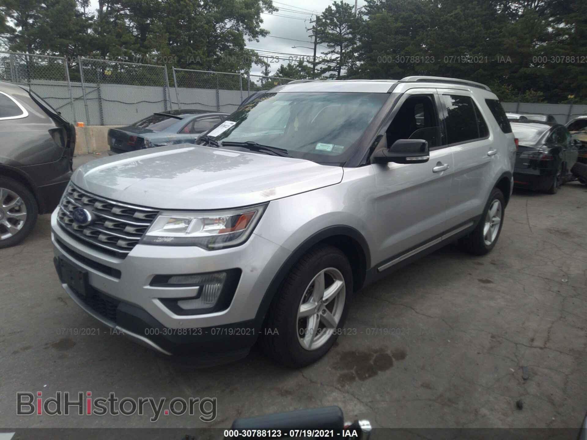 2016 FORD EXPLORER - VIN: 1FM5K8D85GGC28829 - Фото 2