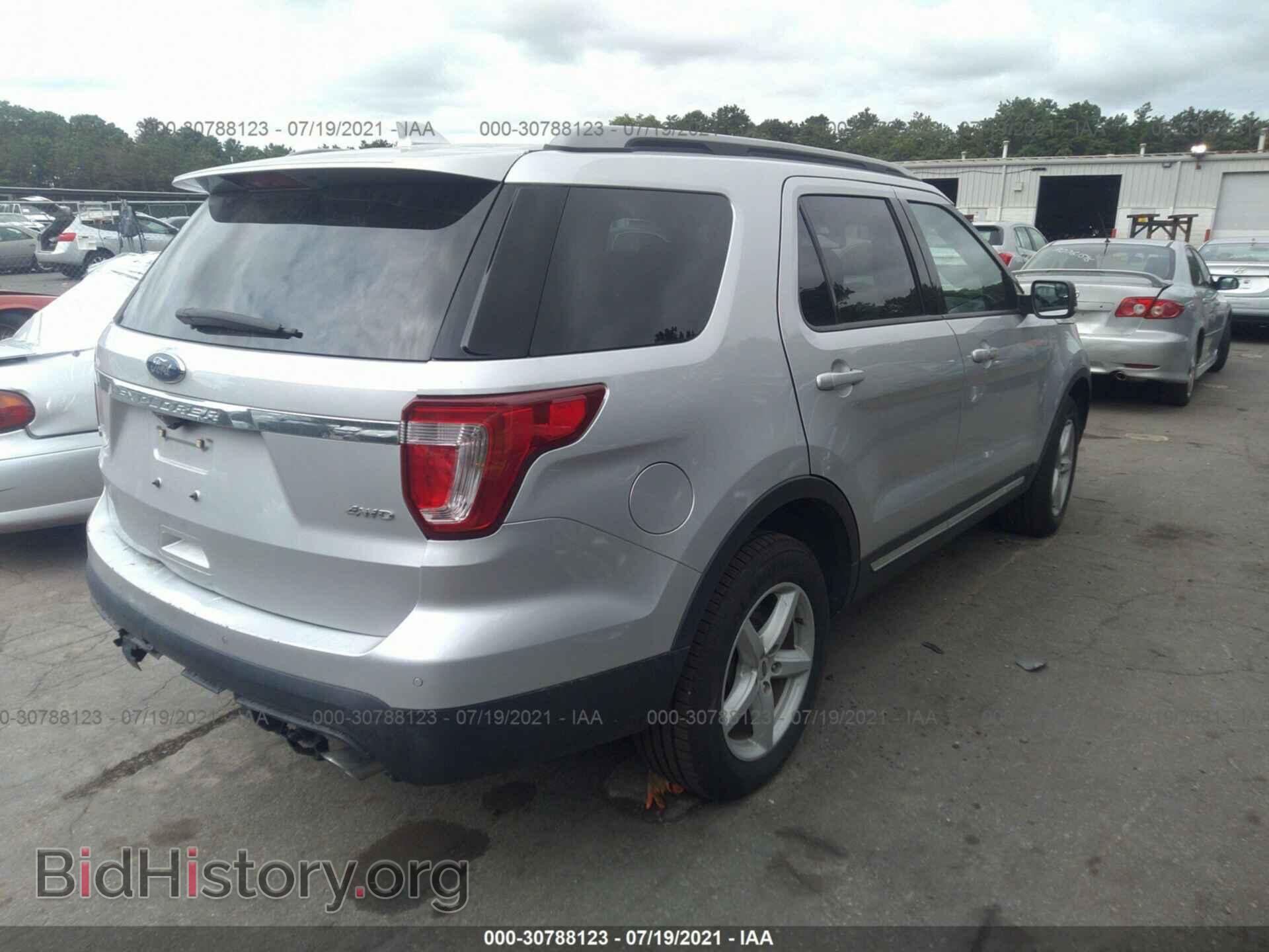 2016 FORD EXPLORER - VIN: 1FM5K8D85GGC28829 - Фото 4