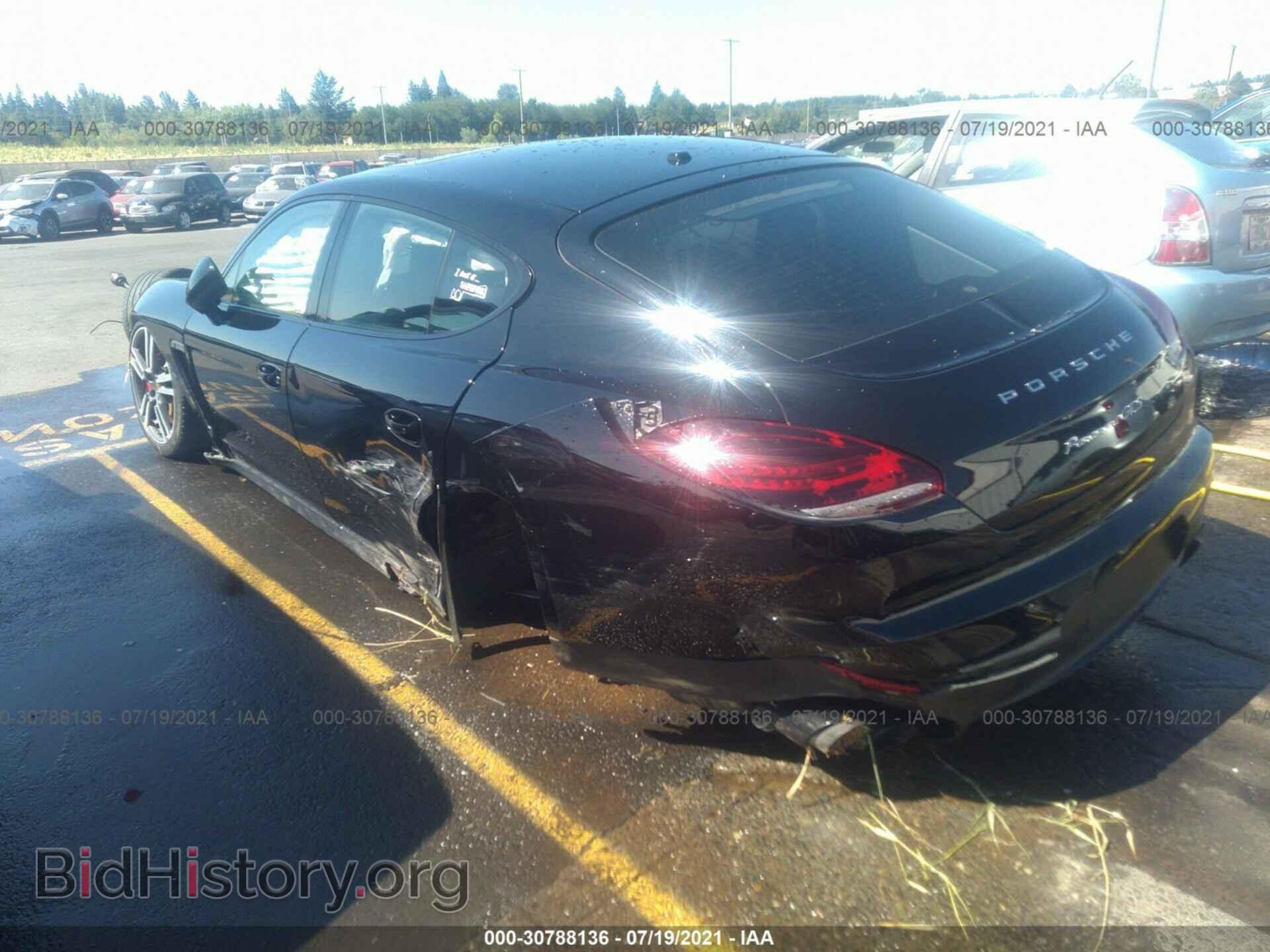 2016 PORSCHE PANAMERA - VIN: WP0AF2A73GL080185 - Фото 3