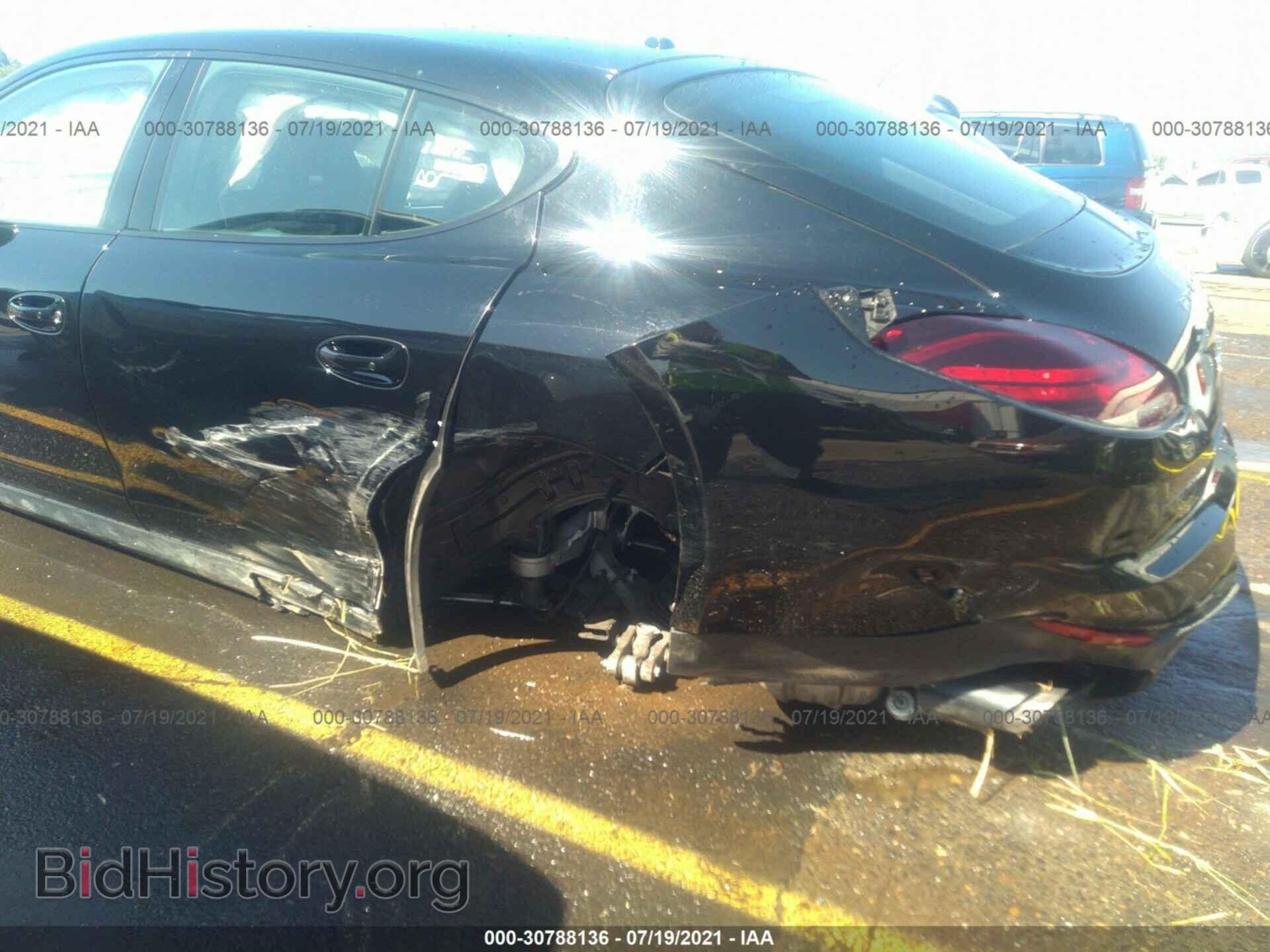 2016 PORSCHE PANAMERA - VIN: WP0AF2A73GL080185 - Фото 6