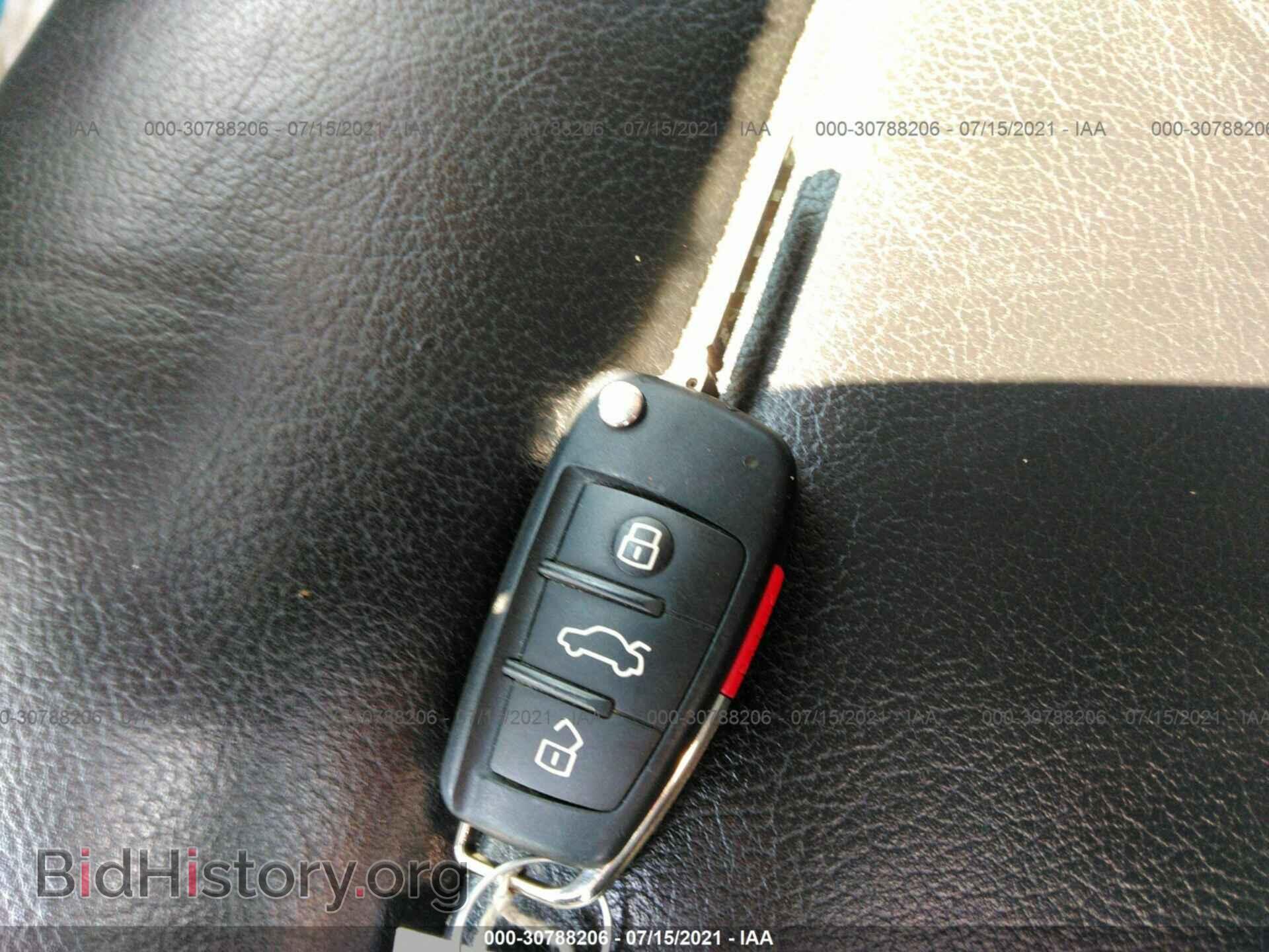 2008 AUDI A4 - VIN: WAUDF78E08A079584 - Фото 11