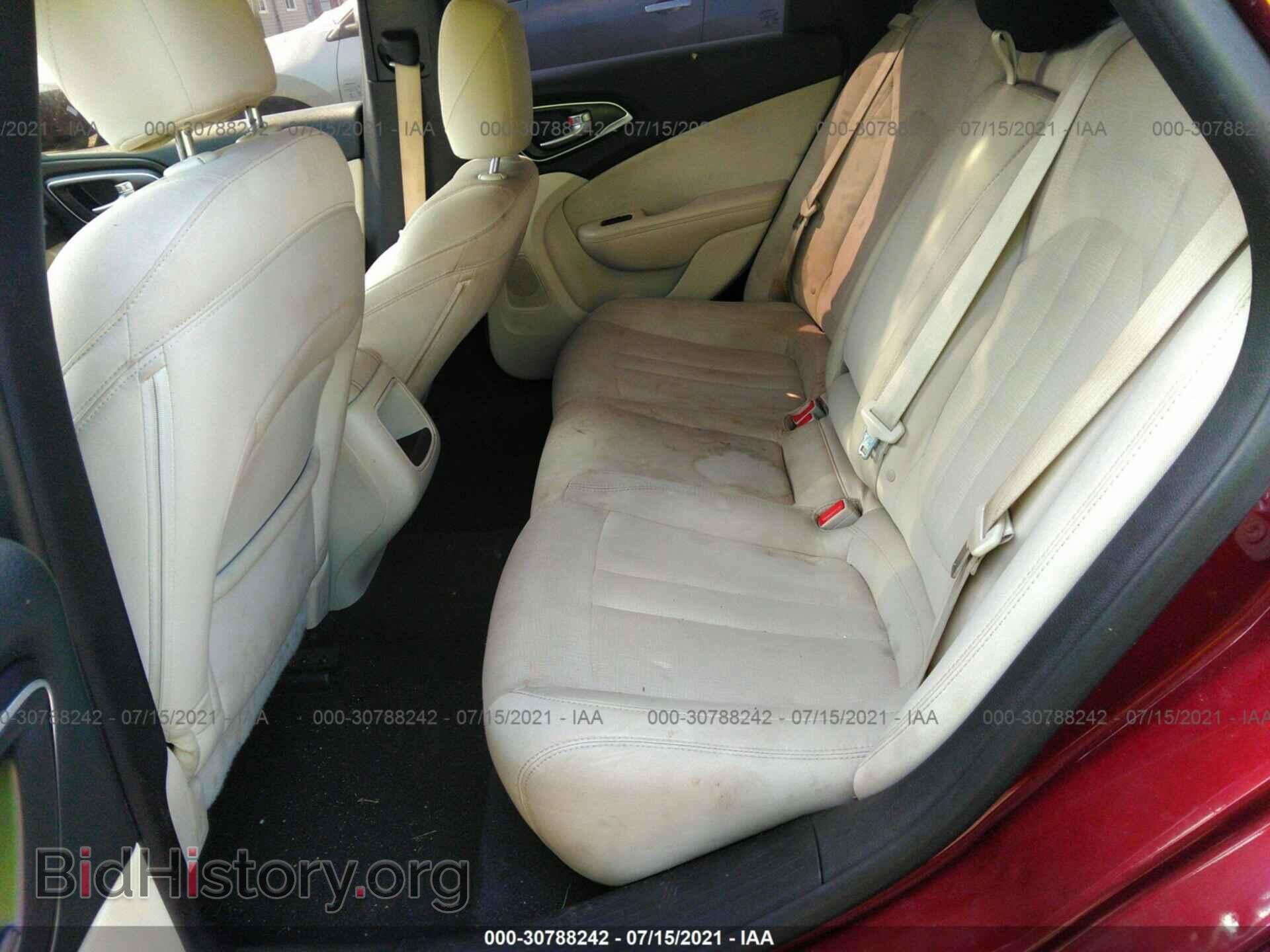 2015 CHRYSLER 200 - VIN: 1C3CCCAG4FN758750 - Фото 8