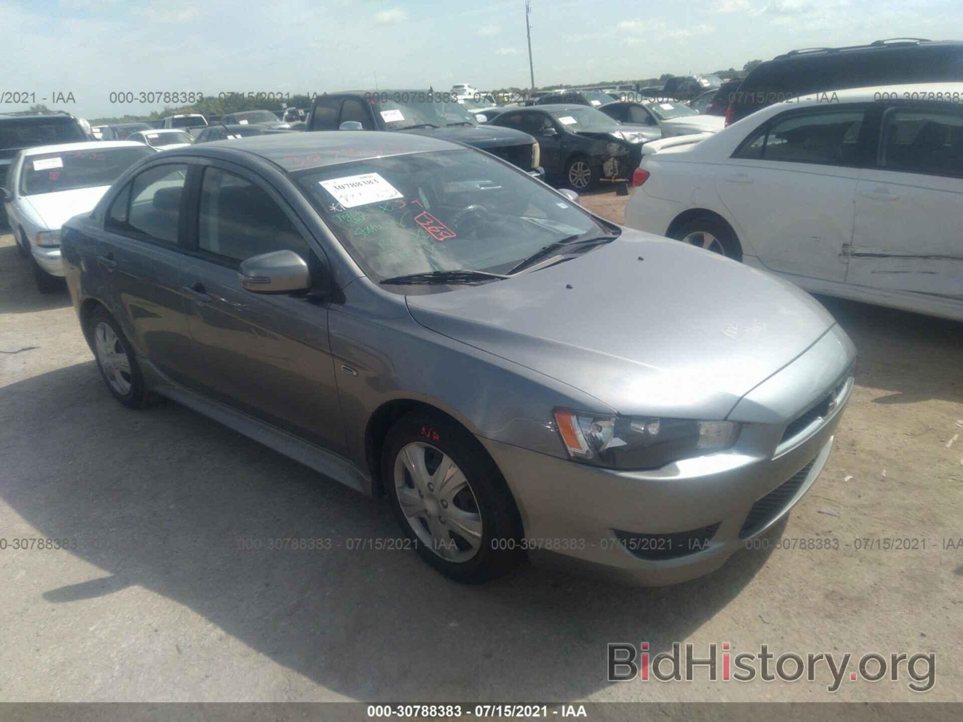 Photo JA32U2FU6FU013337 - MITSUBISHI LANCER 2015