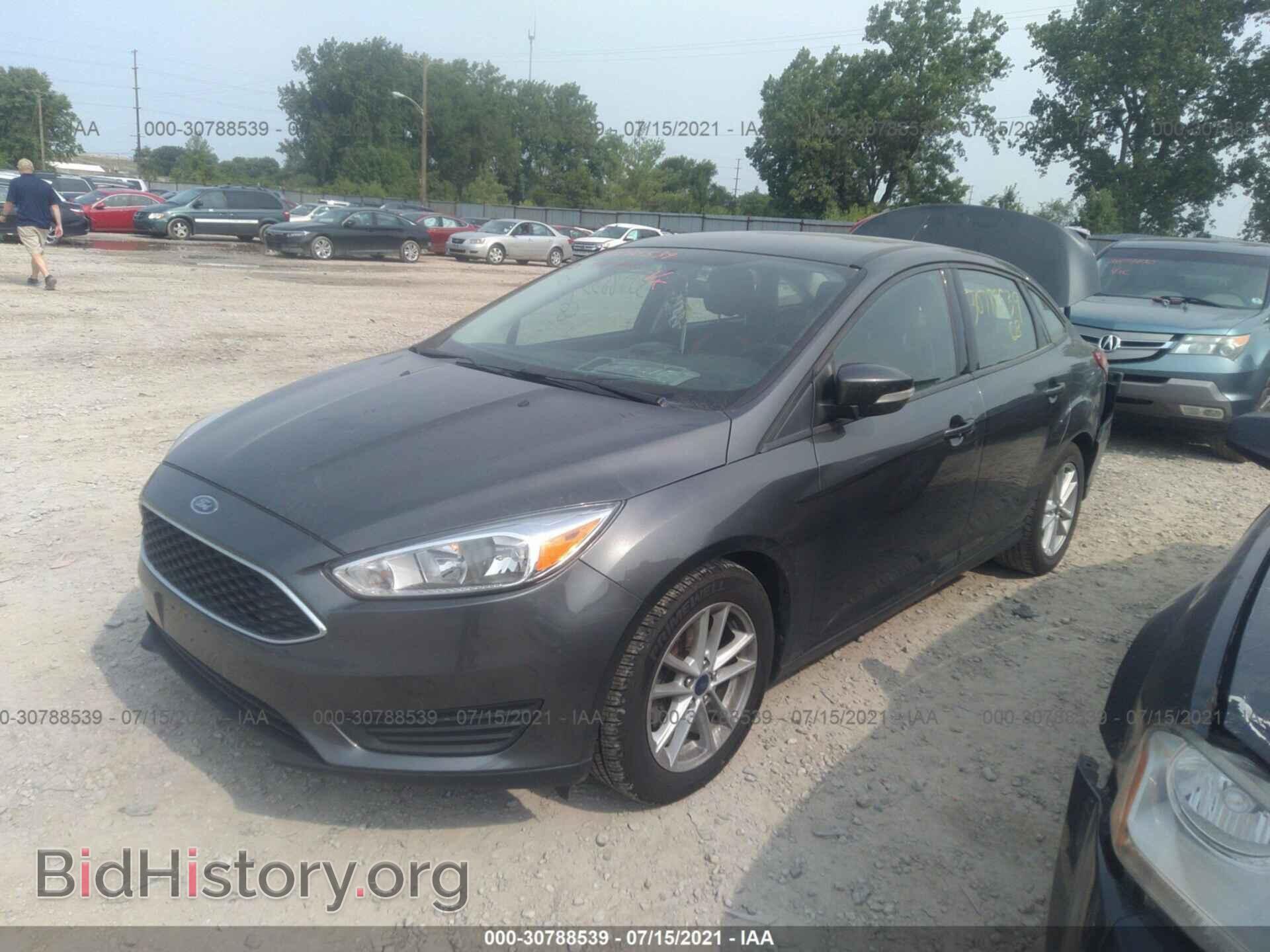2016 FORD FOCUS - VIN: 1FADP3F24GL390624 - Photo 2