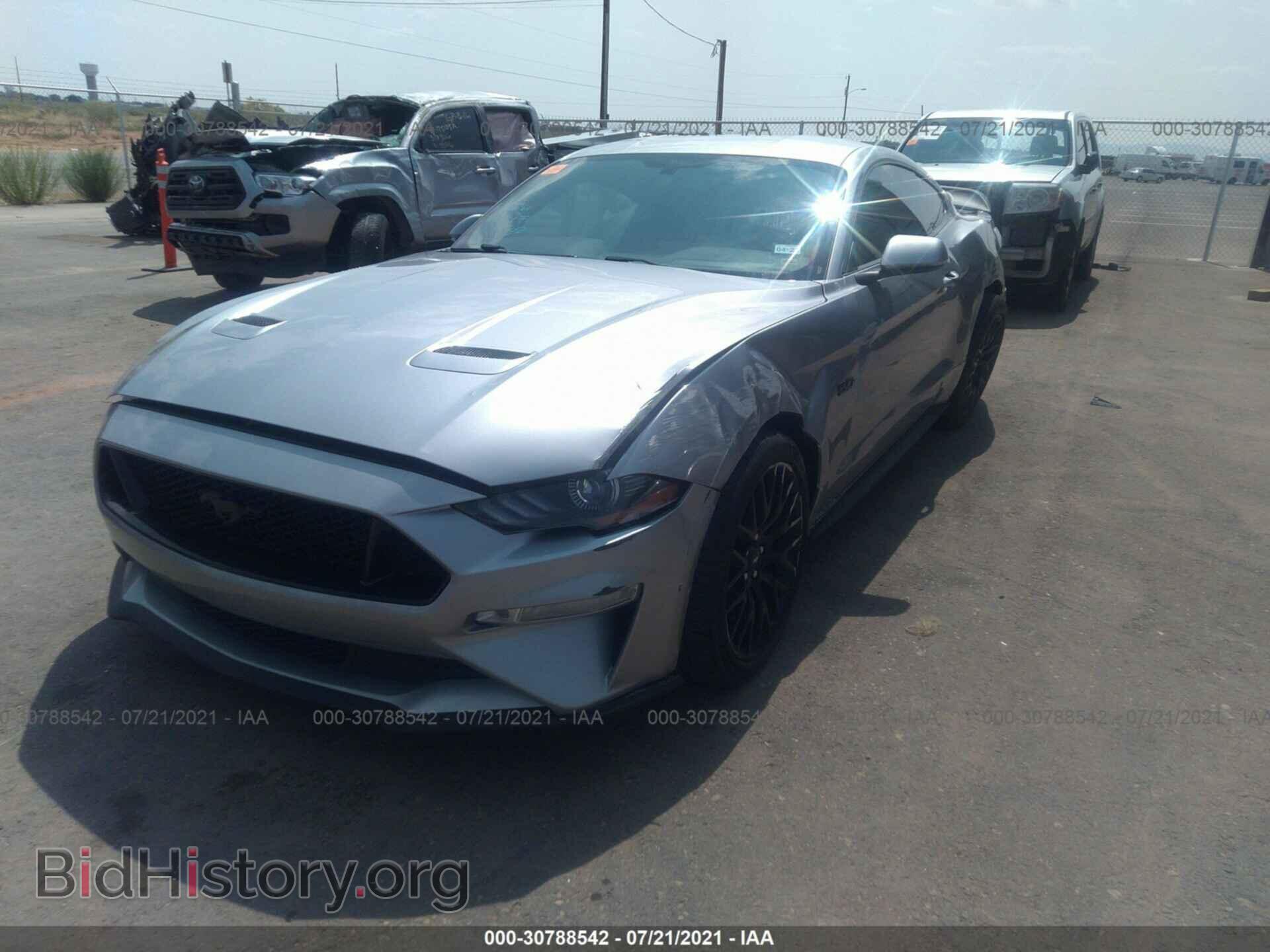 2020 FORD MUSTANG - VIN: 1FA6P8CF0L5114131 - Фото 2