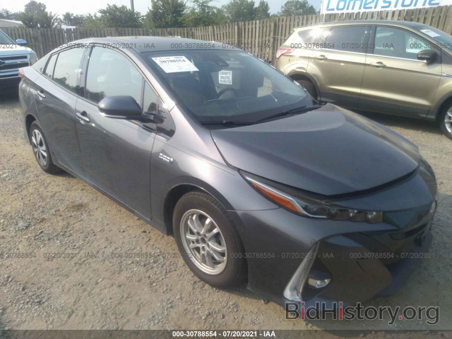 Photo JTDKARFP9H3003536 - TOYOTA PRIUS PRIME 2017