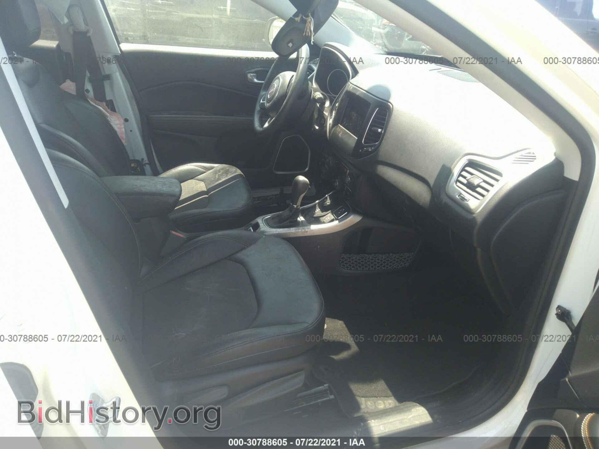 2017 JEEP COMPASS - VIN: 3C4NJDBB1HT628107 - Photo 5