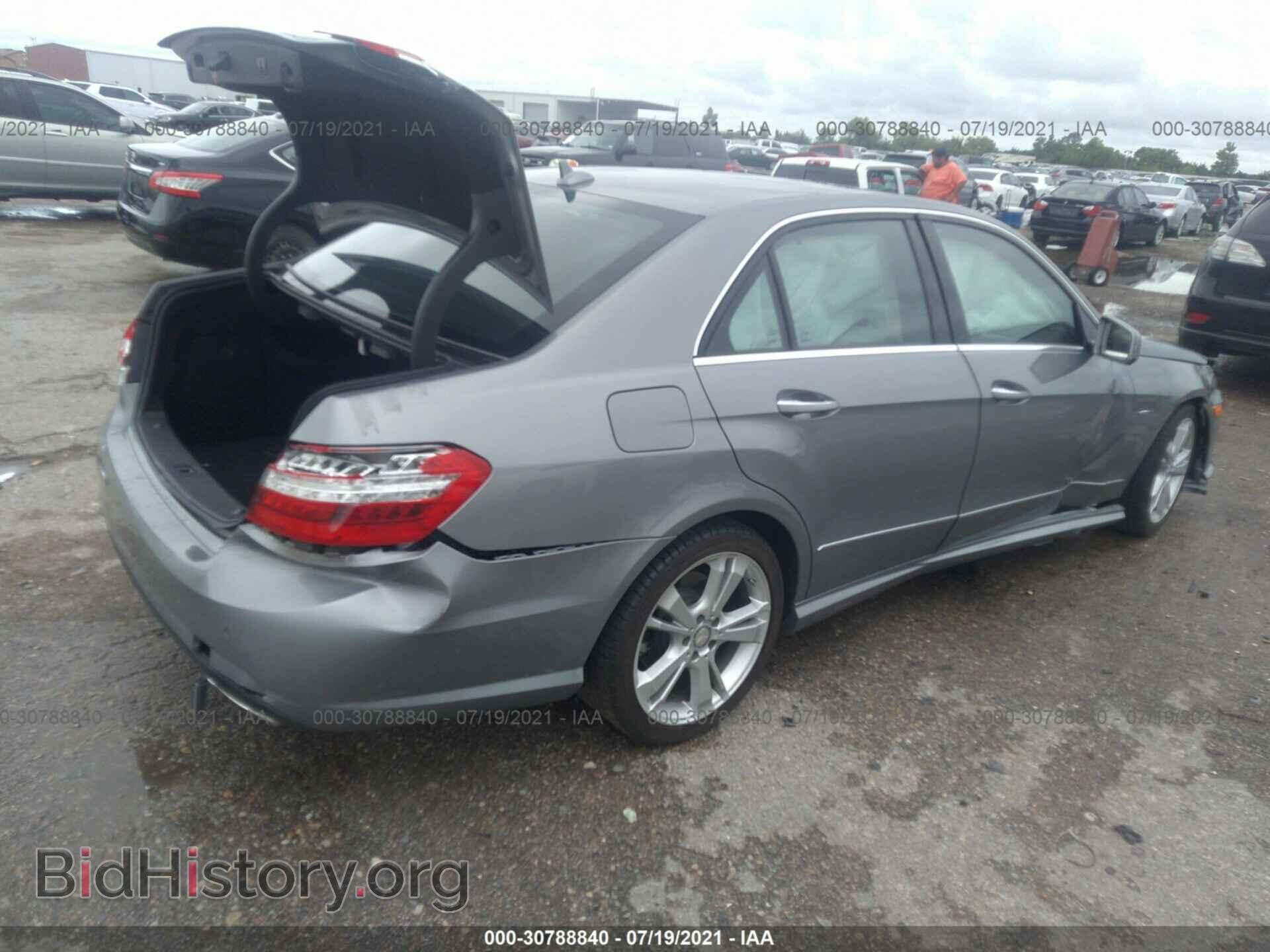 2012 MERCEDES-BENZ E-CLASS - VIN: WDDHF5KB0CA530518 - Фото 4
