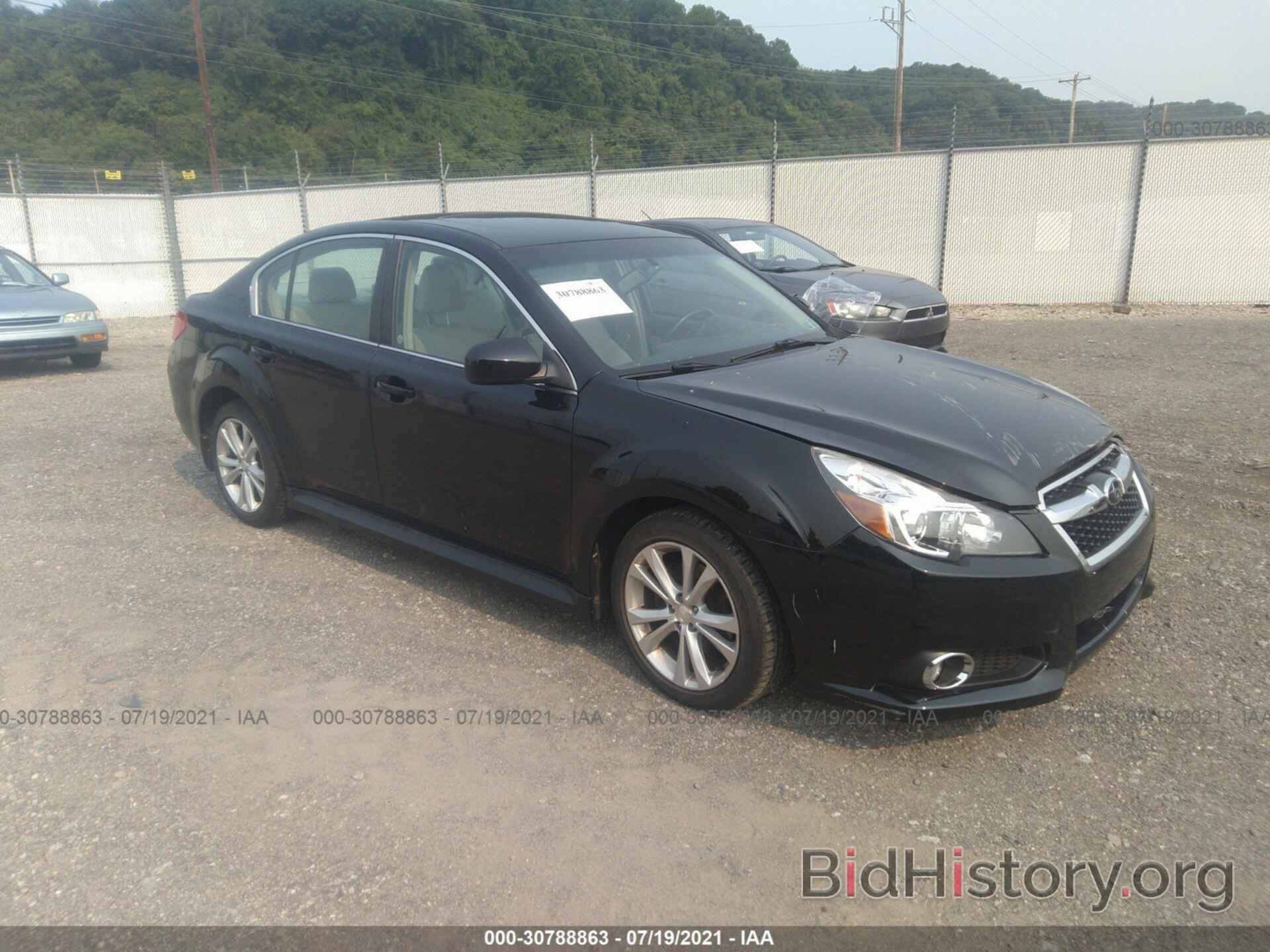 Photo 4S3BMBK63D3048817 - SUBARU LEGACY 2013