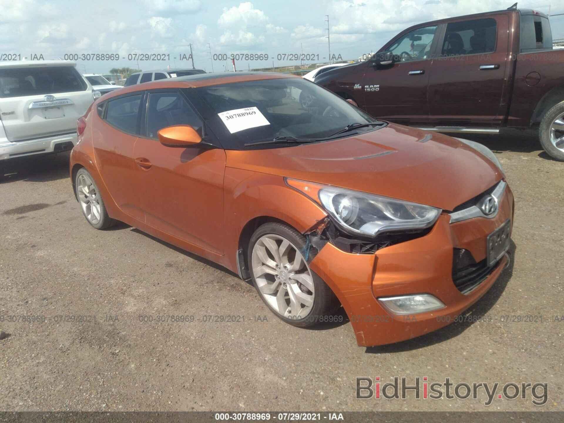 Photo KMHTC6AD3DU114707 - HYUNDAI VELOSTER 2013