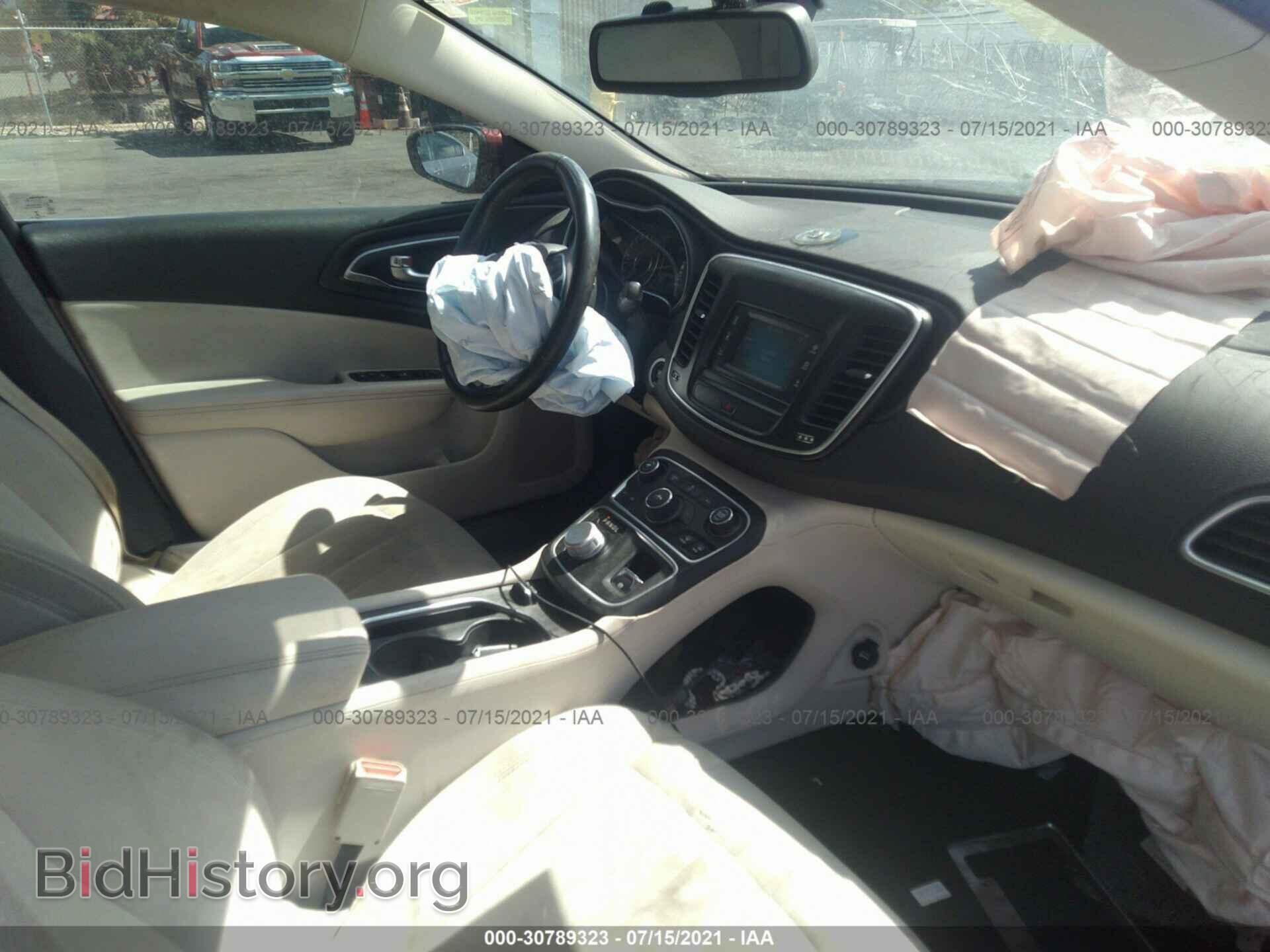 2016 CHRYSLER 200 - VIN: 1C3CCCAB4GN106474 - Фото 5