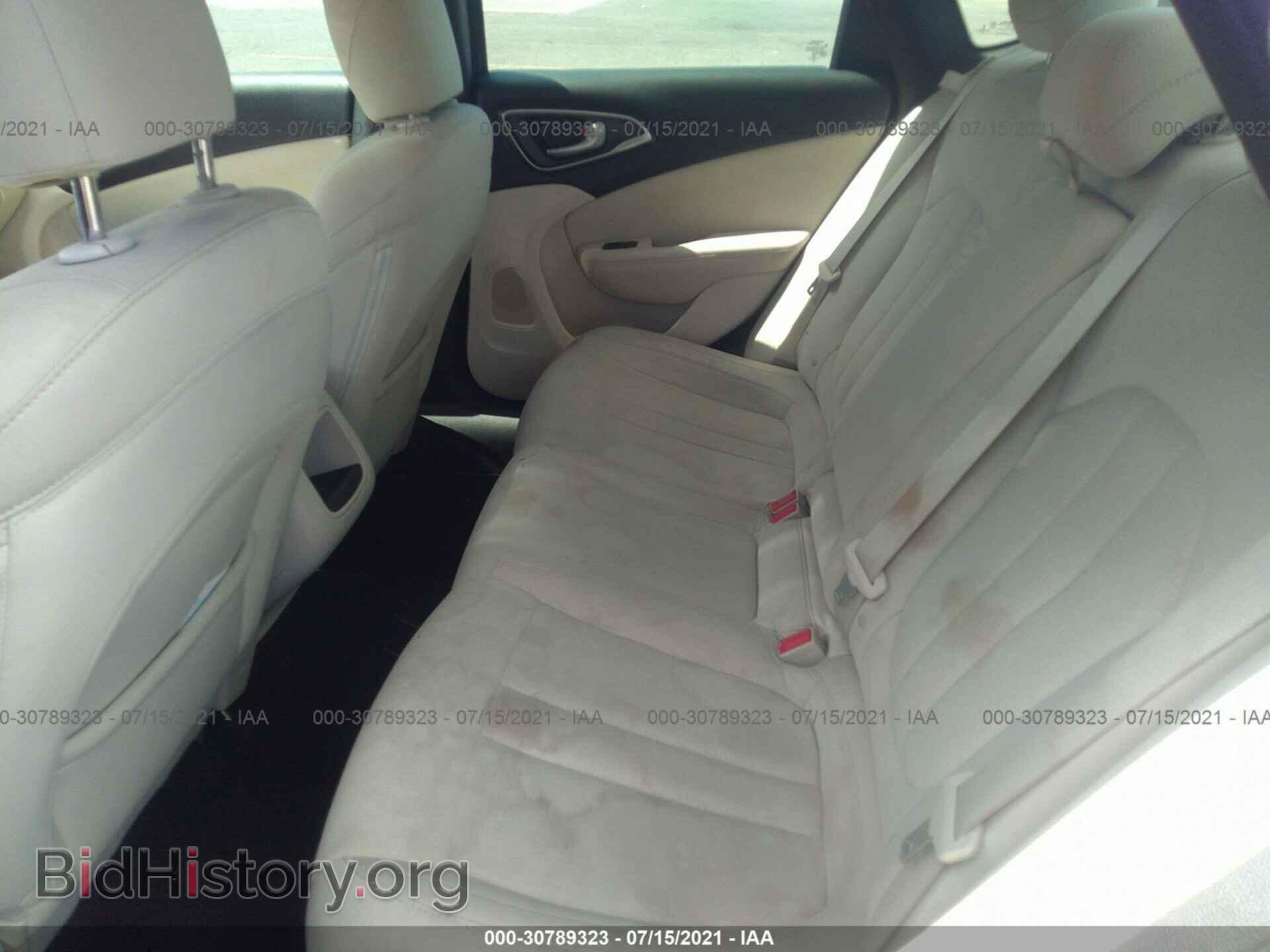 2016 CHRYSLER 200 - VIN: 1C3CCCAB4GN106474 - Фото 8