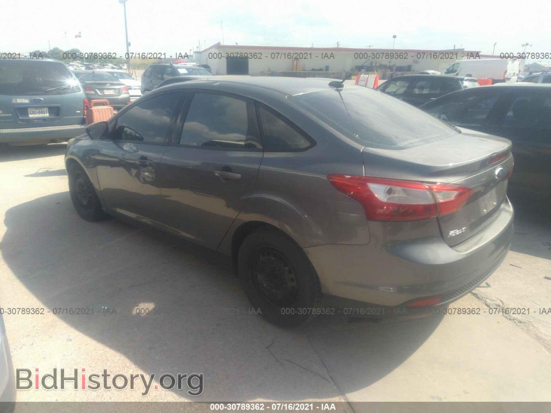 2012 FORD FOCUS - VIN: 1FAHP3F26CL185589 - Photo 3