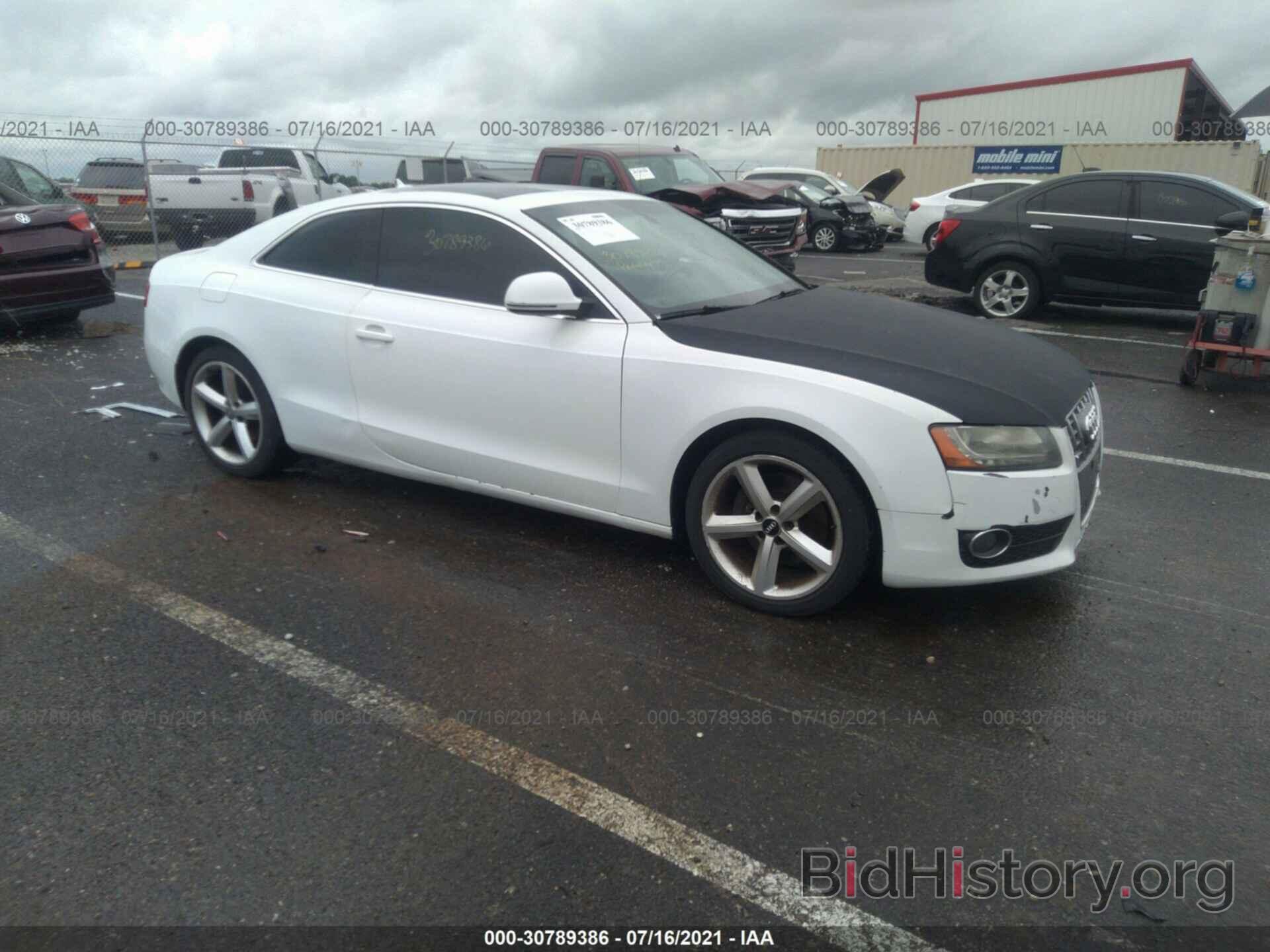 Photo WAUDK78T59A015987 - AUDI A5 2009