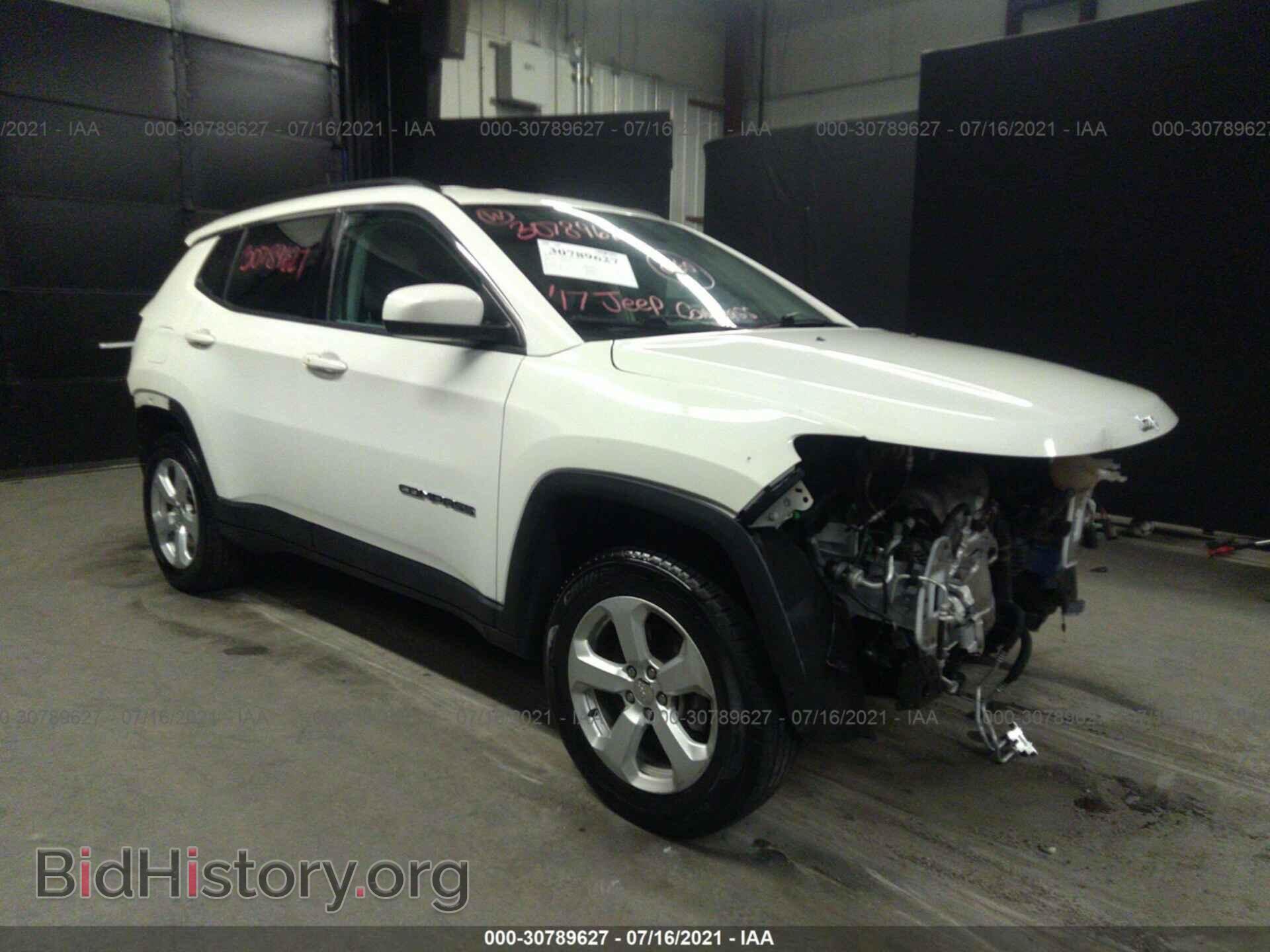 Photo 3C4NJDBB9HT620630 - JEEP COMPASS 2017